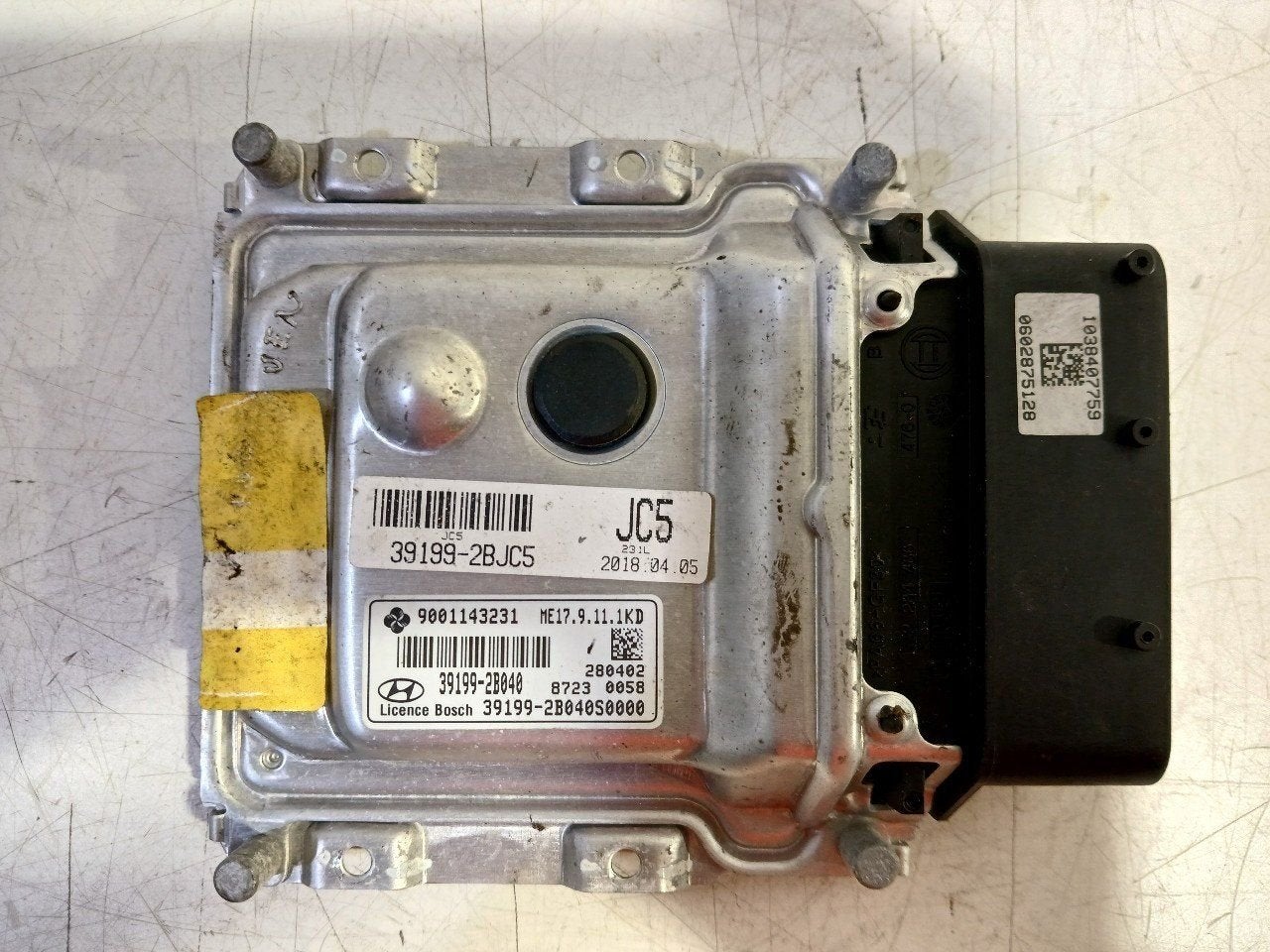 Computer motormanagement Hyundai iX 20, Onderdelen@venauto.nl, Van der Ven Autorecycling B.V., Gebruikt, Ettenseweg 76, 4706 PB Roosendaal, The Netherlands