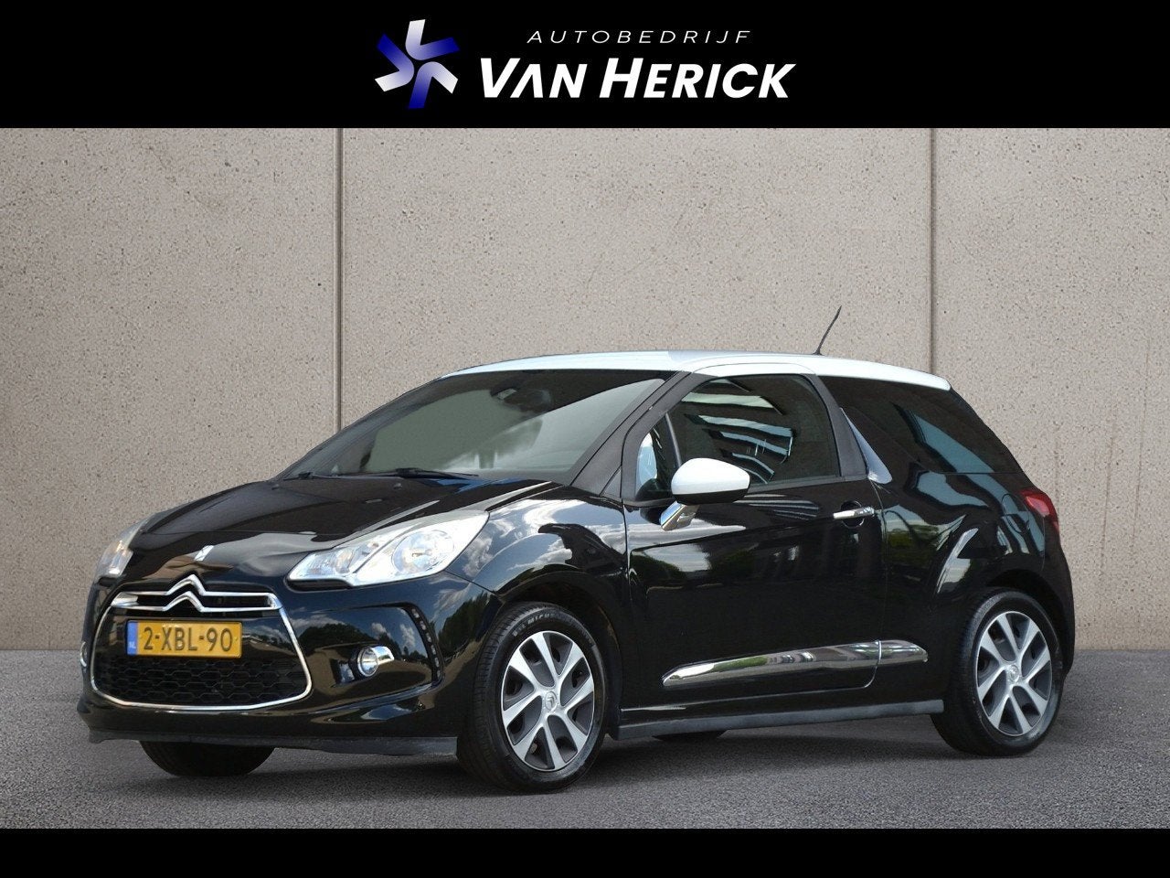 Citroen DS3 1.2 VTi So Chic | Cruise Control | Climate Contr, Auto's, Citroën, Voorwielaandrijving, Euro 5, Stof, Gebruikt