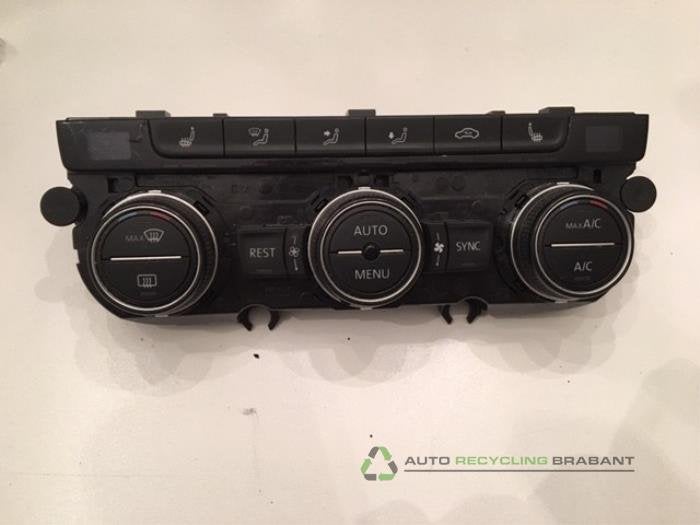Kachel Bedieningspaneel van een Volkswagen Passat, Gebruikt, -, -, Ophalen of Verzenden