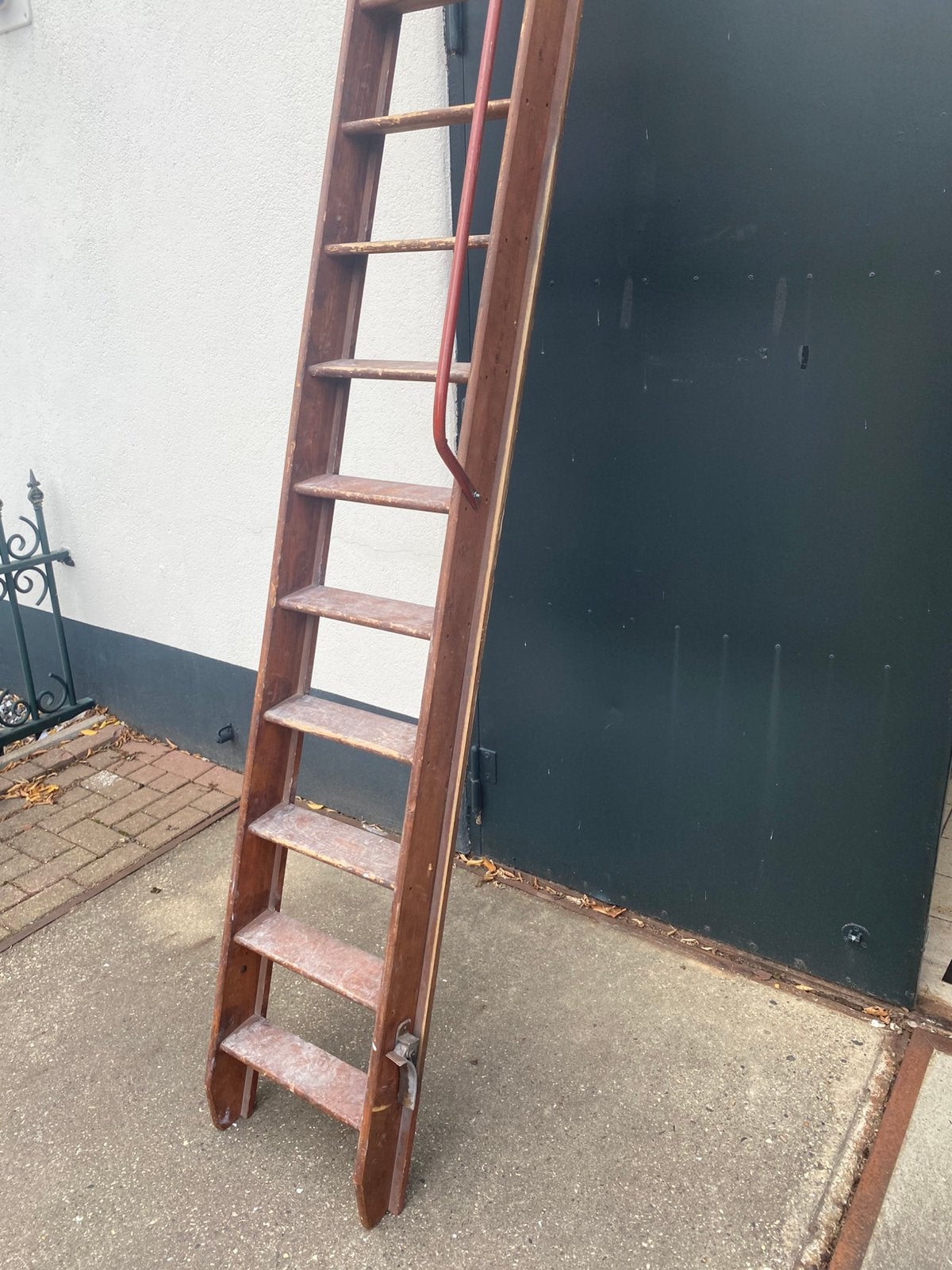 Oude houten bibliotheektrap zoldertrap vliering 285cm, Doe-het-zelf en Verbouw, Ophalen, Gebruikt, 2 tot 4 meter