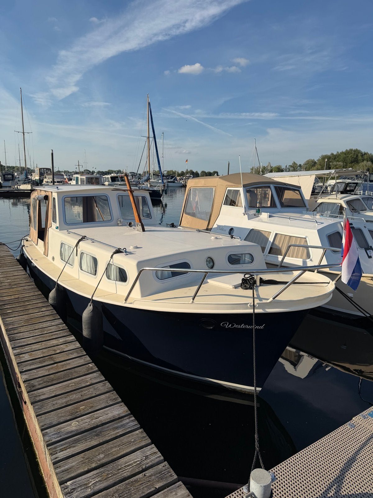 Leuke kruiser motorboot met kajuit 750 - Vaarklaar!, Watersport en Boten, Motorboten en Motorjachten, Overige merken, Binnenboordmotor
