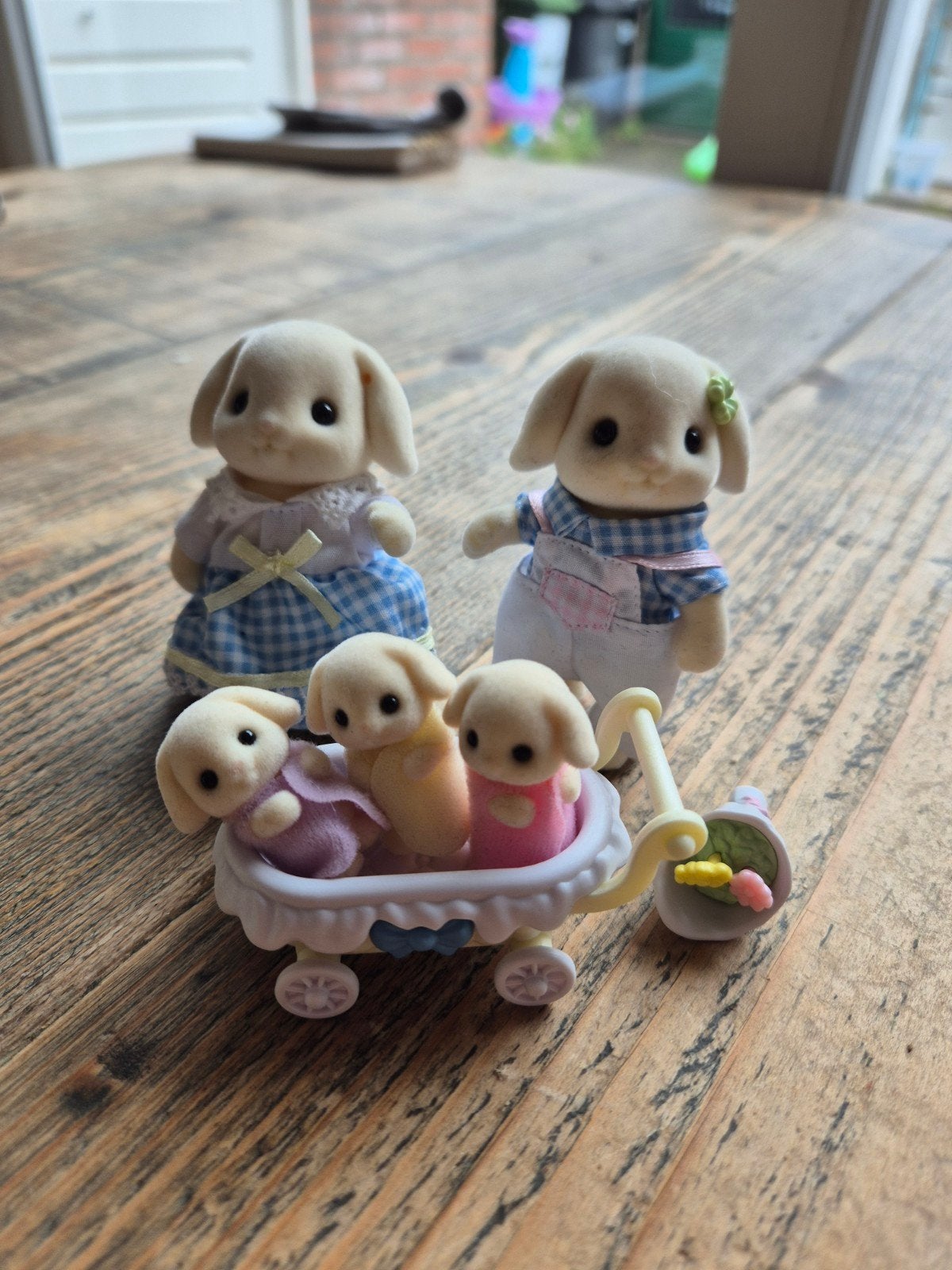 Sylvanian Families Bloemen Hangoor Konijn 5735, Kinderen en Baby's, Ophalen of Verzenden, Nieuw