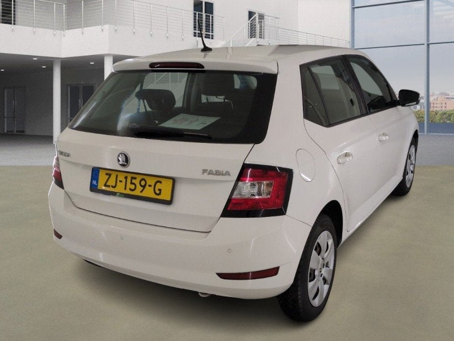 Skoda Fabia 1.0 Active 1e Eigenaar 37.200 km +NAP NL-auto, Parkeersensor, Stof, Gebruikt, Euro 6