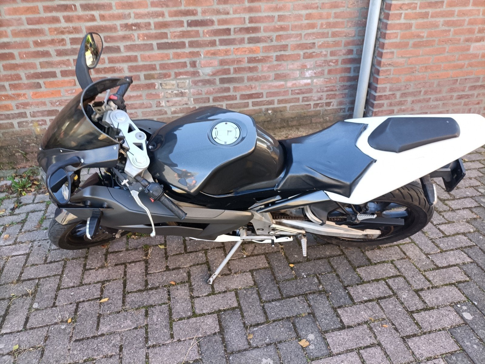 Foto 3 van te koop bromfiets aprilia rs50