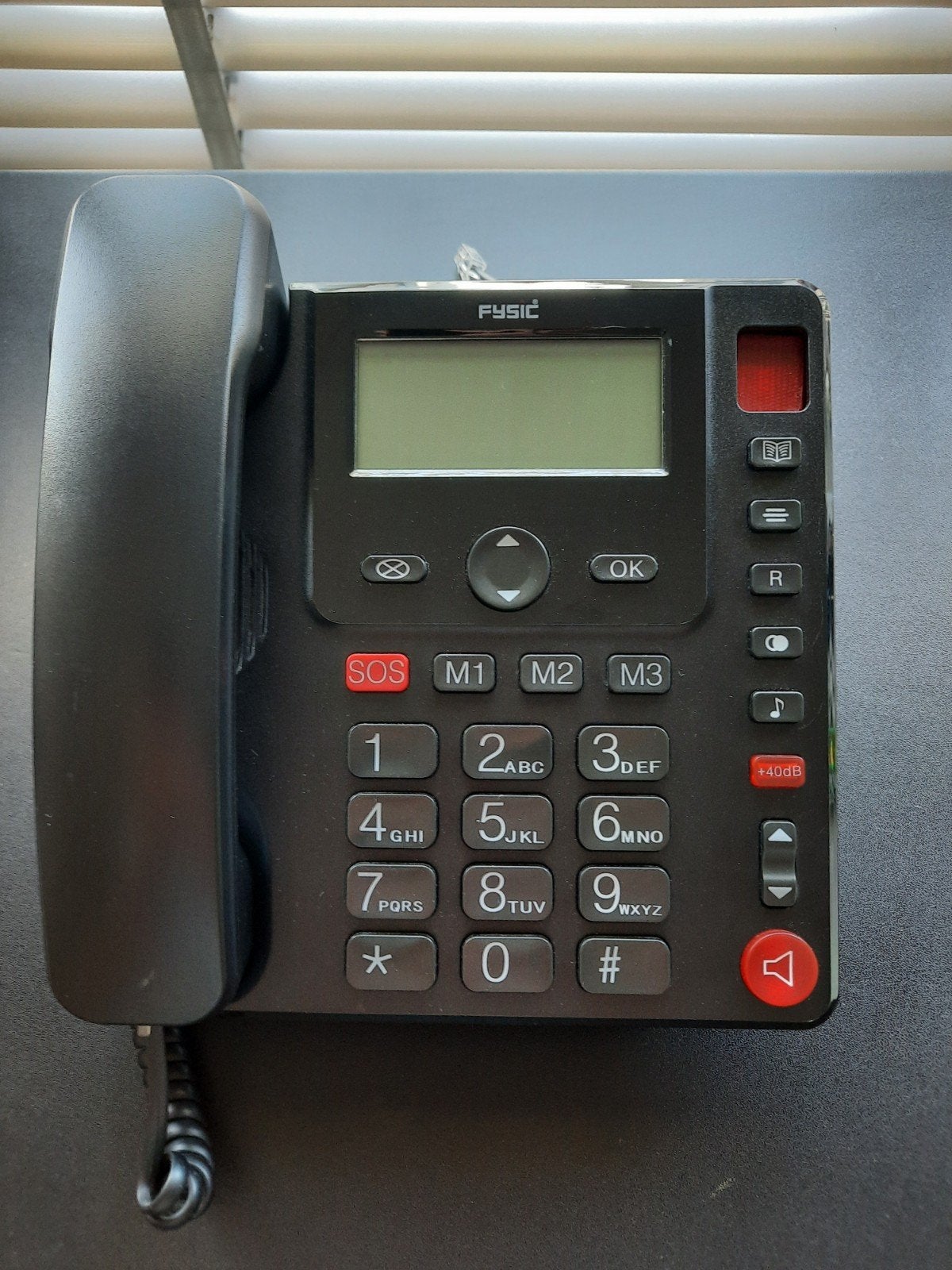 Fysic FX-3950 Seniorentelefoon met alarmzender, Ophalen of Verzenden, Zo goed als nieuw, 1 handset