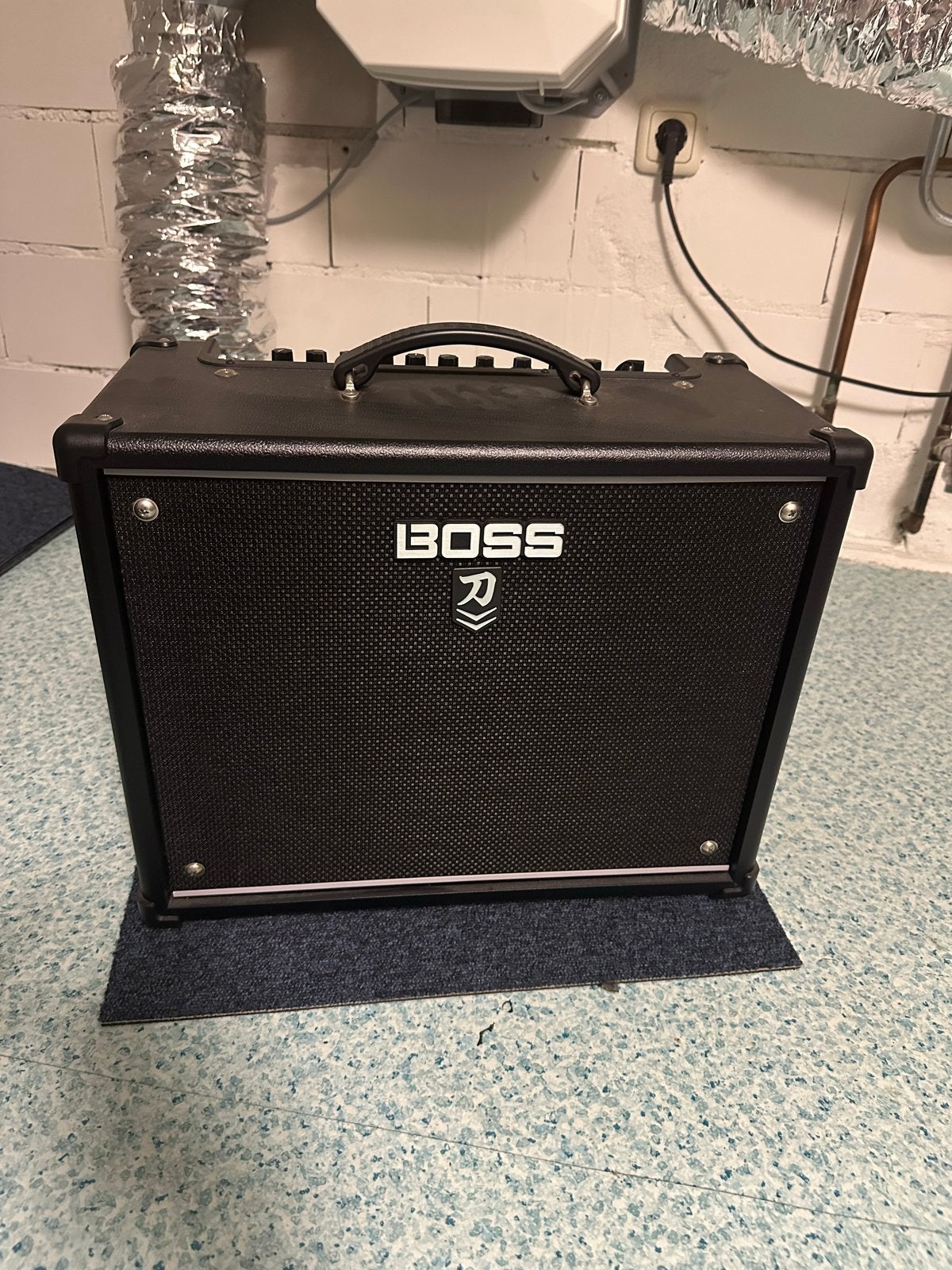 Boss Katana MK2 gitaarversterker, Ophalen, Zo goed als nieuw, Gitaar, 50 tot 100 watt