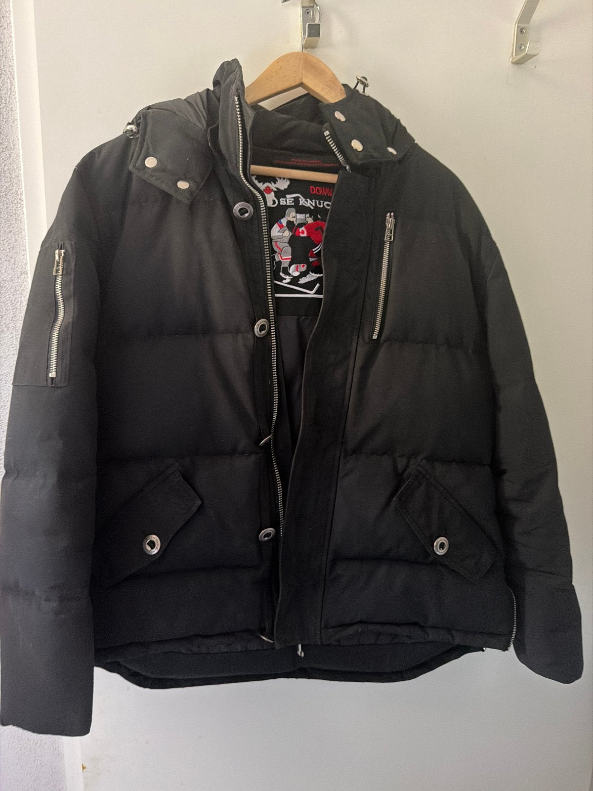 Moose Knuckles Heren Winterjas Zwart Maat L, Ophalen of Verzenden, Zo goed als nieuw, Maat 52/54 (L), Zwart
