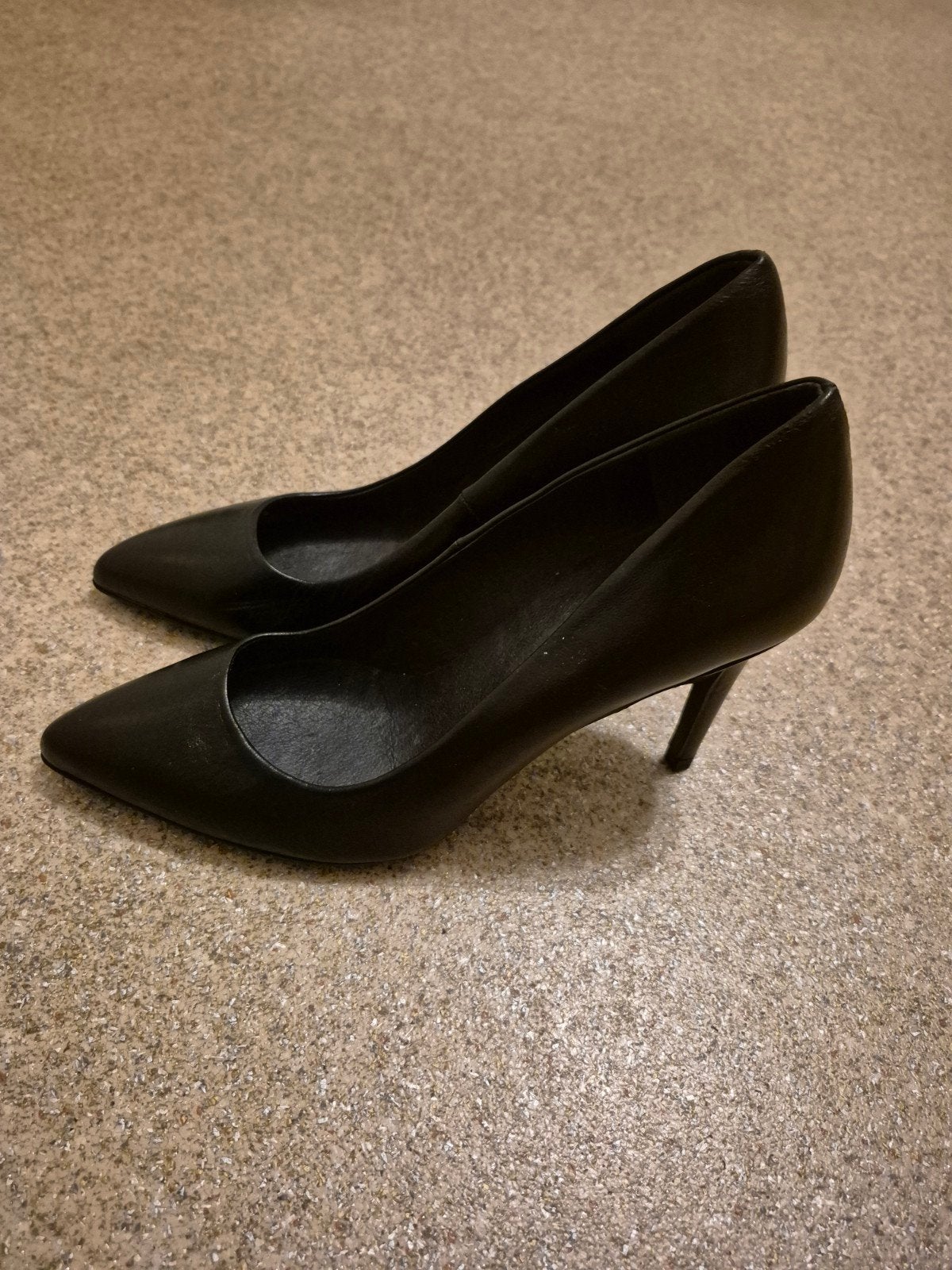 Zwarte pumps met hoge hakken - Maat 39, Pumps, Zwart, Ophalen of Verzenden, Onbekend
