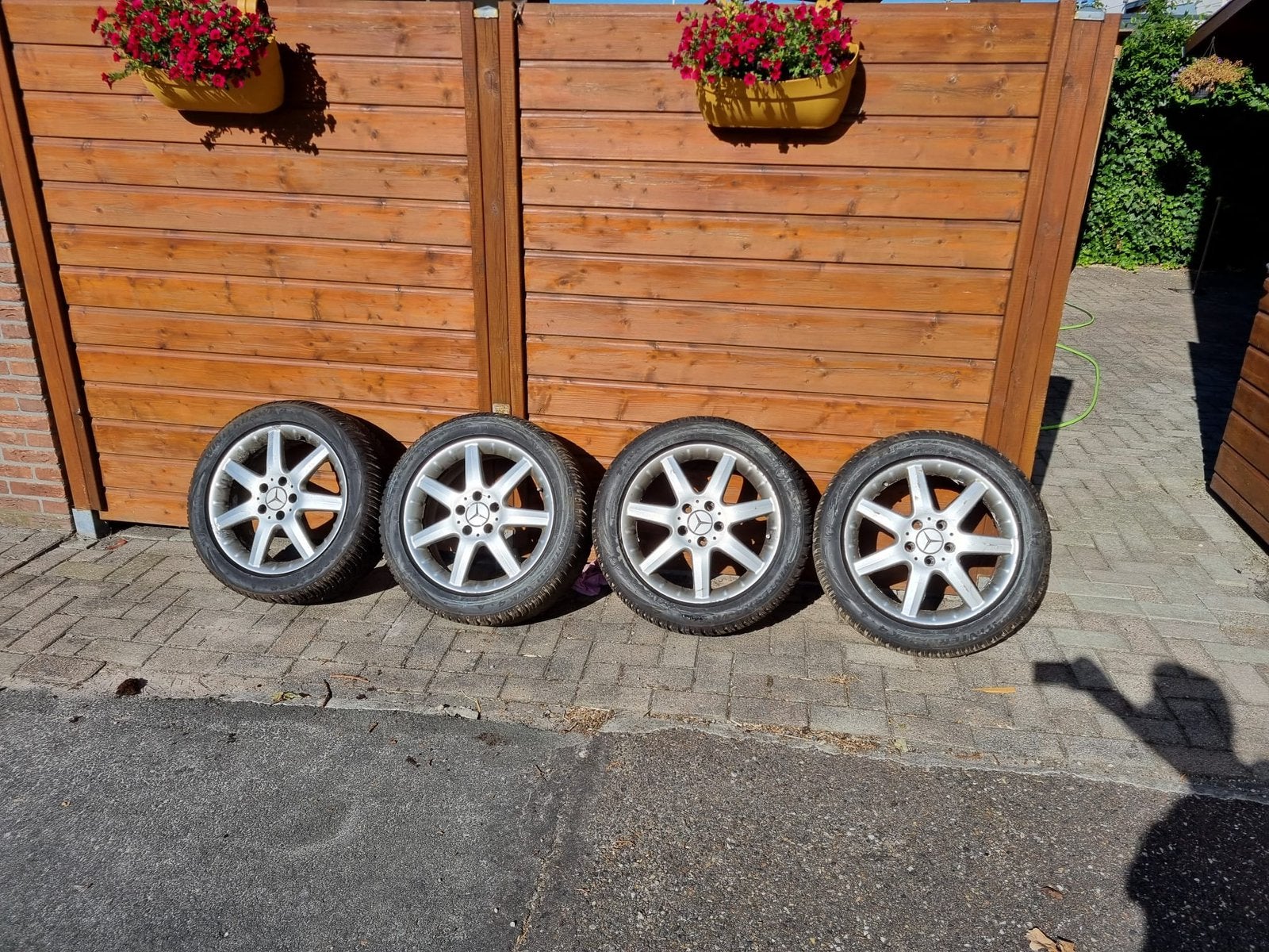 Mercedes-Benz 17 inch velgen + Firestone winterbanden, Auto-onderdelen, Banden en Velgen, Ophalen, Gebruikt, Velg(en), 17 inch