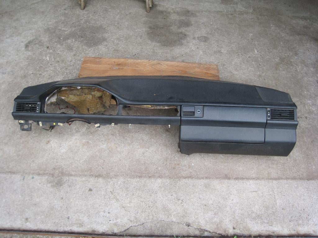 Mercedes W124 dashboard, Ophalen, Gebruikt, Mercedes-Benz