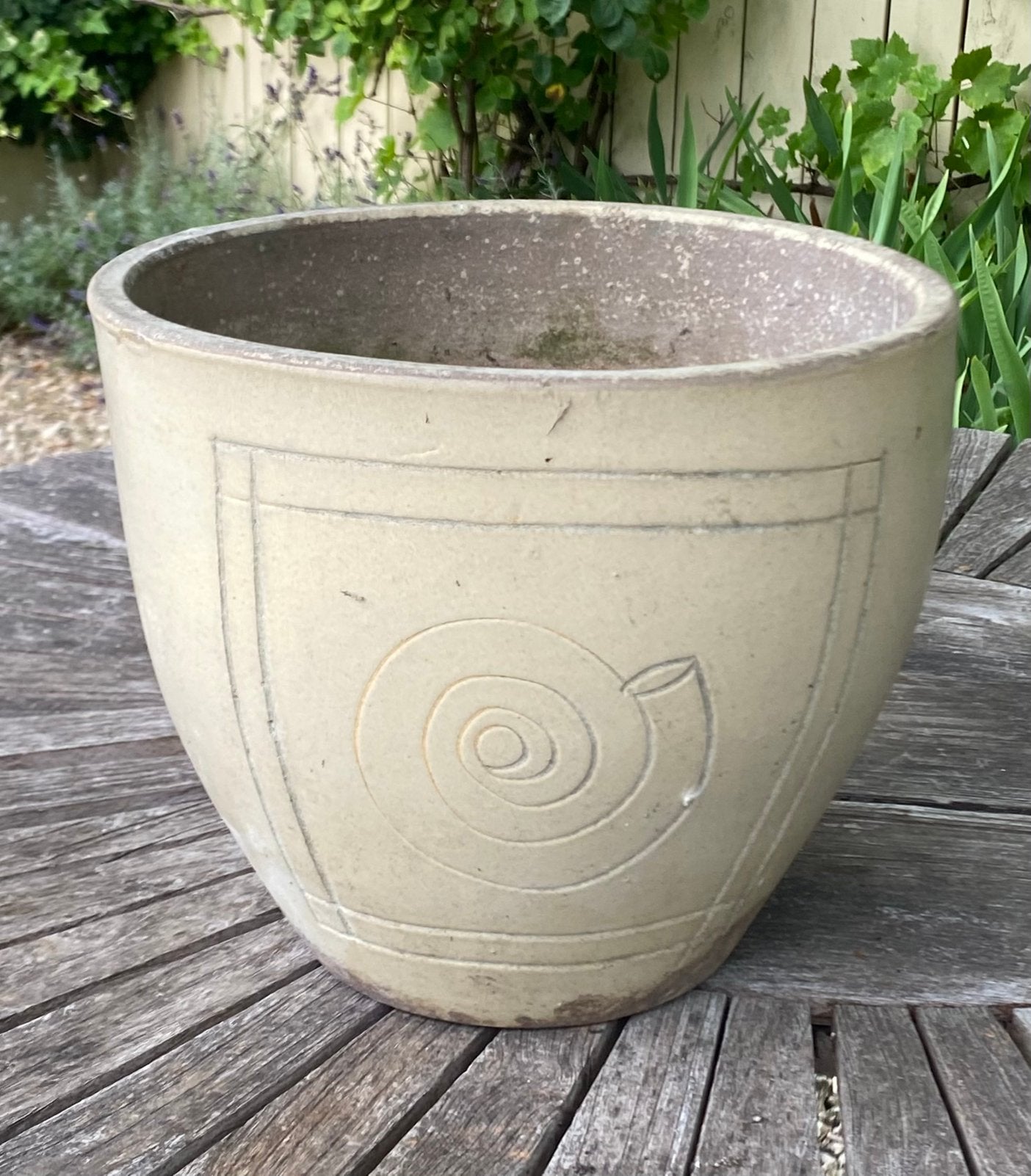Grote bloempot voor buiten, 25 tot 40 cm, Kunststof, Gebruikt, Rond