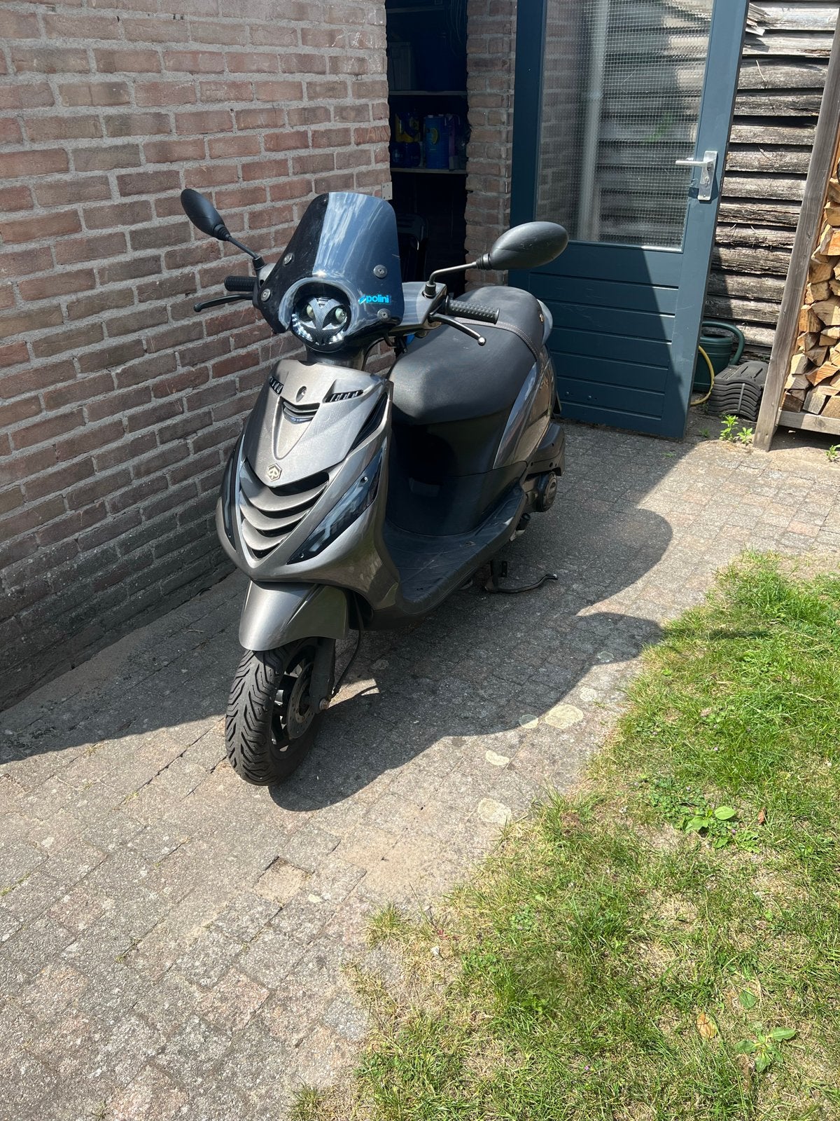 Piaggio Zip Bromscooter - 2020 - Porsche Agaat Grijs, Fietsen en Brommers, Gebruikt, Maximaal 45 km/u, Zip, Ophalen of Verzenden