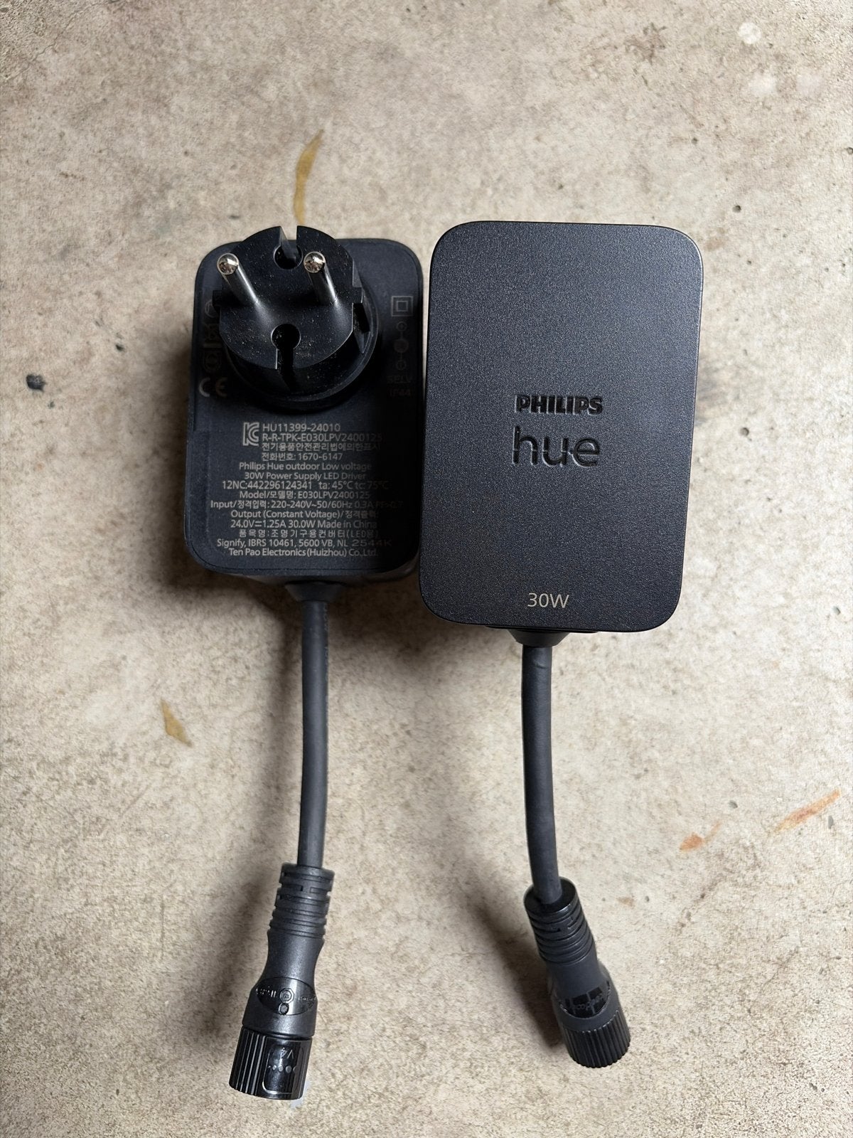 NIEUW 2x Philips Hue 30W Voeding Adapters, Ophalen, Zo goed als nieuw