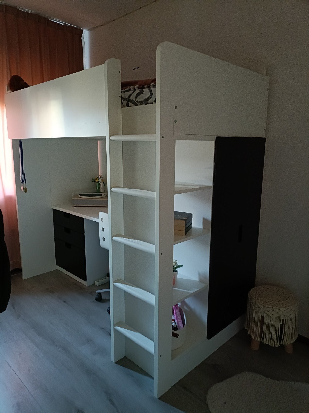IKEA STUVA / SMÅSTAD Hoogslaper met bureau en kast i.z.g.st., Ophalen, Gebruikt, Eenpersoons, 90 cm