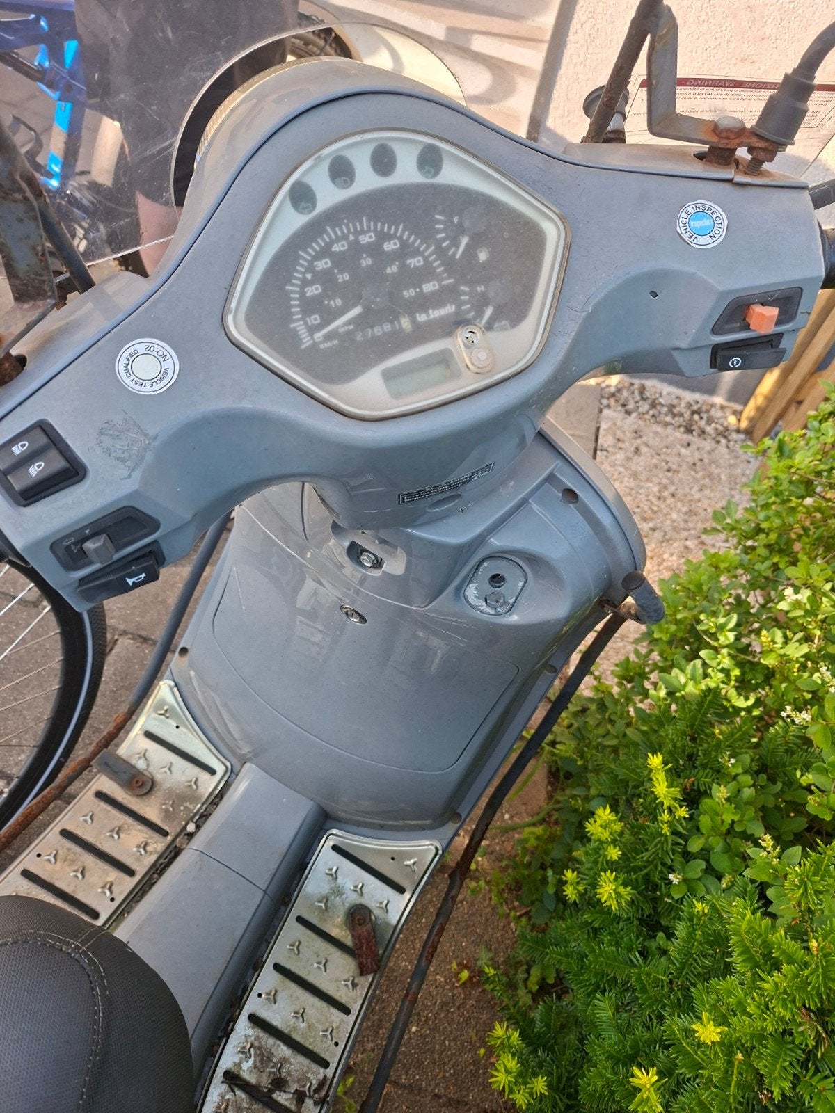 Scooter 100 euro, Fietsen en Brommers, Ophalen, Gebruikt, Benzine, Overige modellen