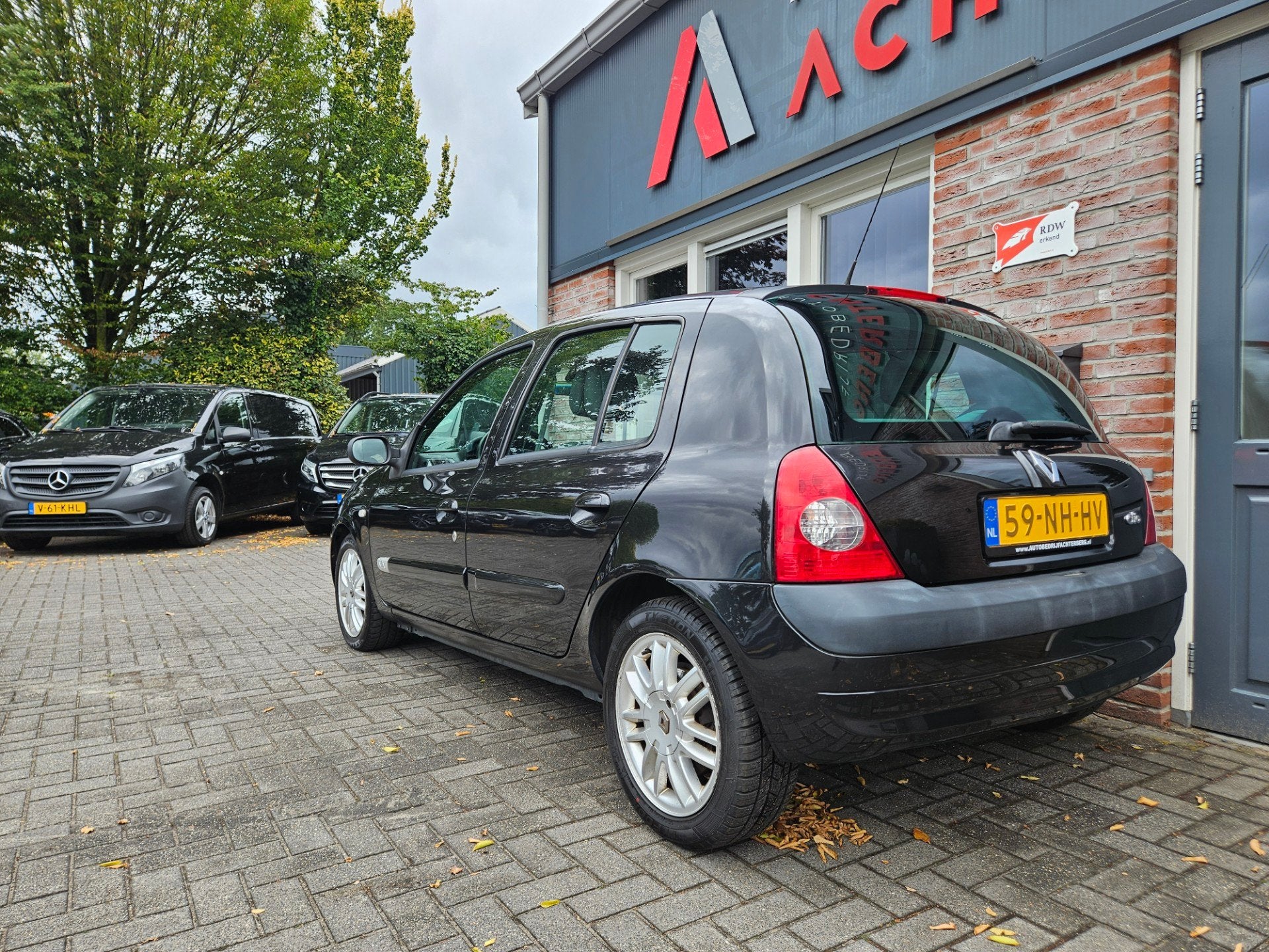 Renault Clio 1.6-16V Initiale Automaat! 5-Deurs! Airco/Clima, 4 cilinders, Bedrijf, 107 pk, Euro 4