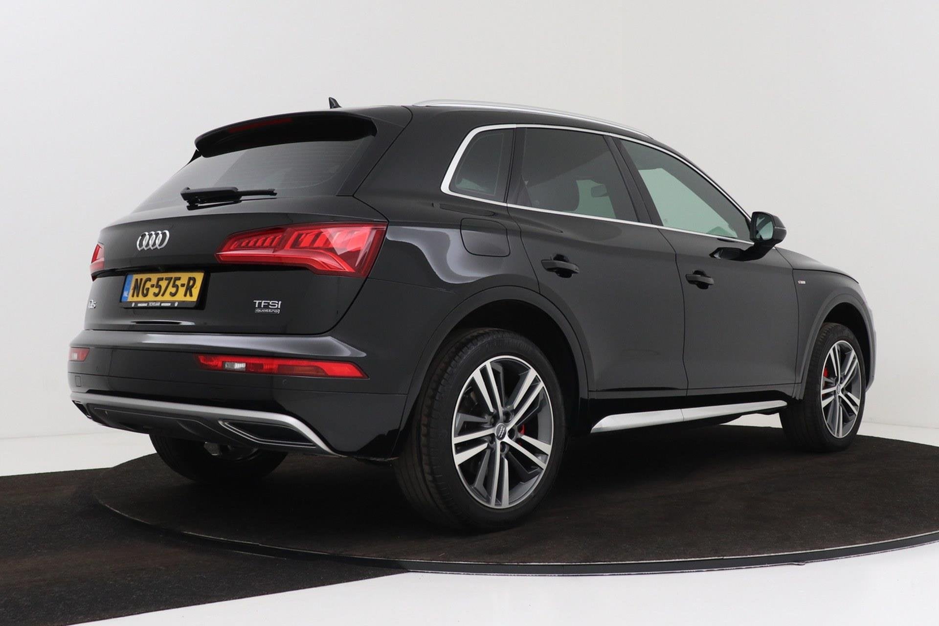 Audi Q5 2.0 TFSI quattro Sport Line S-Line | Trekhaak | Org, Automaat, Gebruikt, 4 cilinders, Zwart