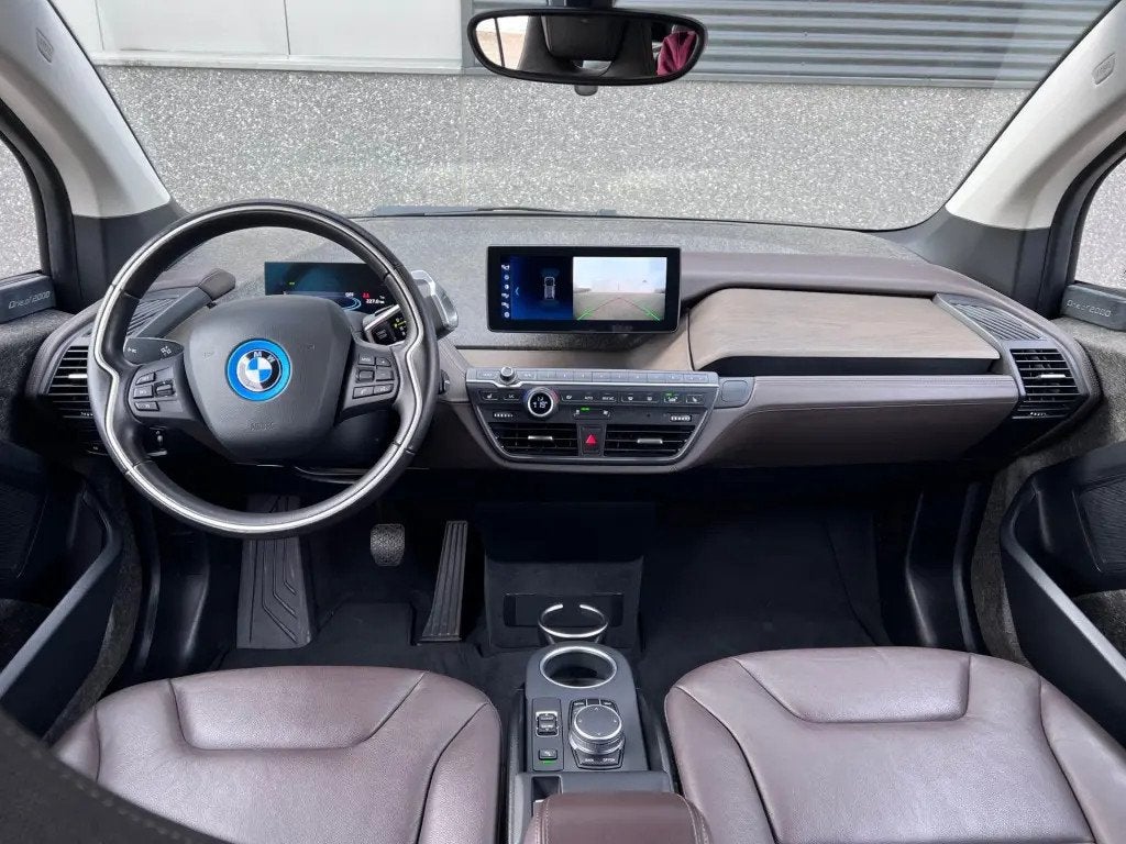BMW i3 120Ah/42 kWh/*Unique Forever*/Leder/Carp € 28.450,0, Automaat, Gebruikt, 4 stoelen, 170 pk