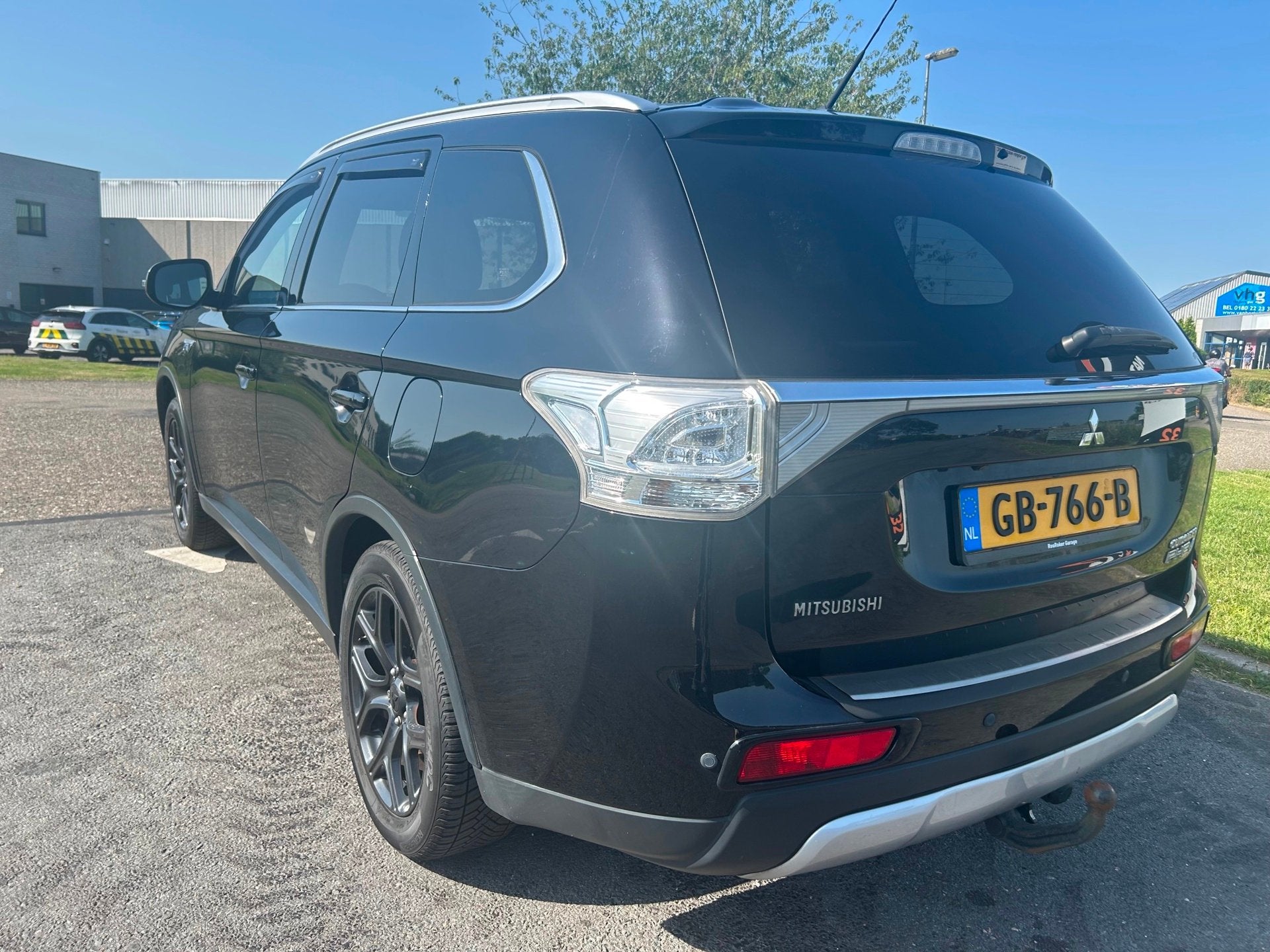 Mitsubishi Outlander | 2015 | 2.0 PHEV Executive Edition X-L, 1998 cc, Euro 6, 4 cilinders, Leder en Stof