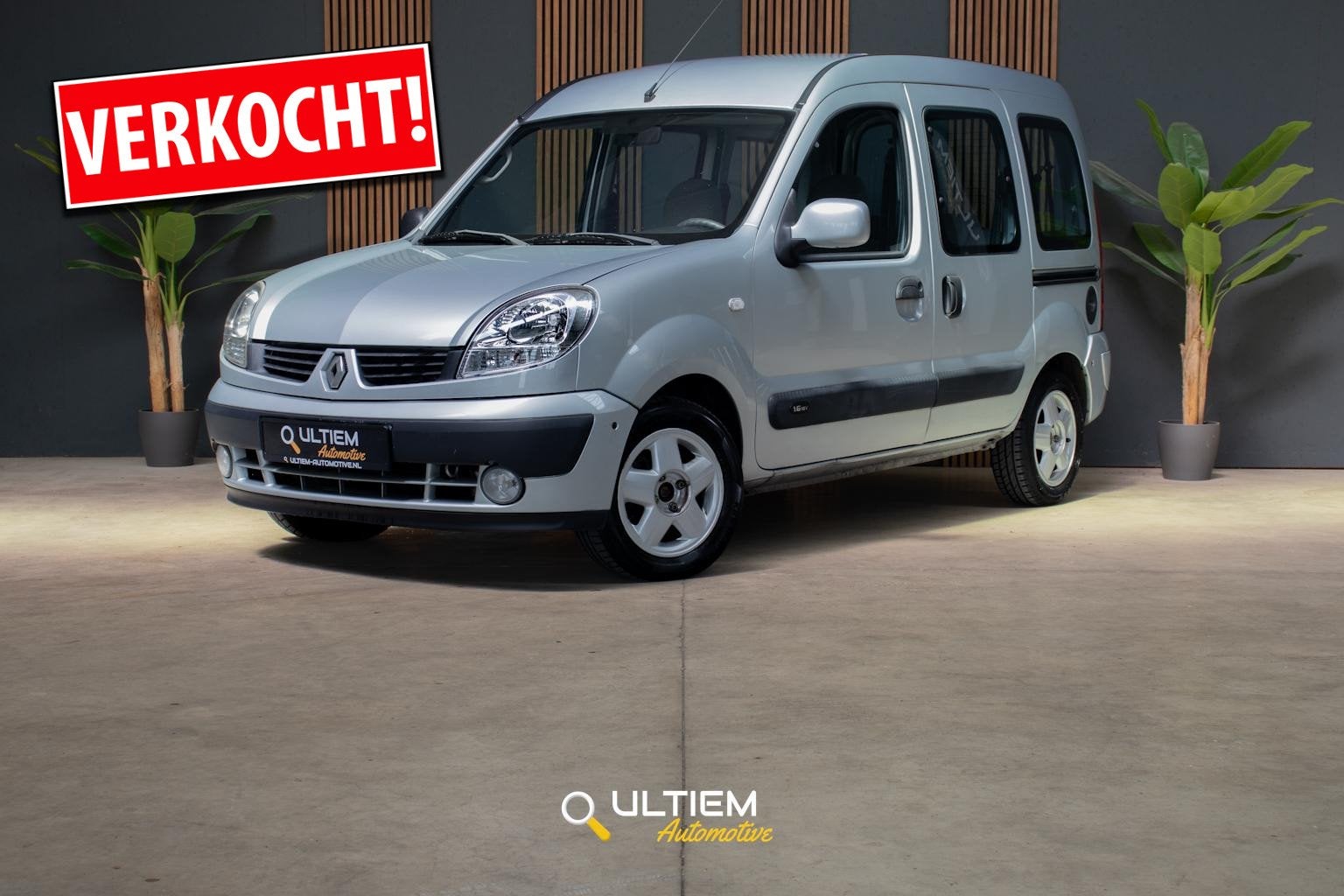 Renault Kangoo 1.6-16V Automaat | Rolstoellift Mindervalide, Auto's, Stof, Gebruikt, 1095 kg, 49 €/maand