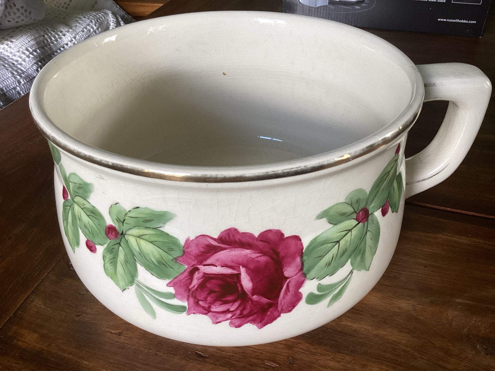 Antieke Villeroy & Boch Po met Roosdecoratie, Ophalen