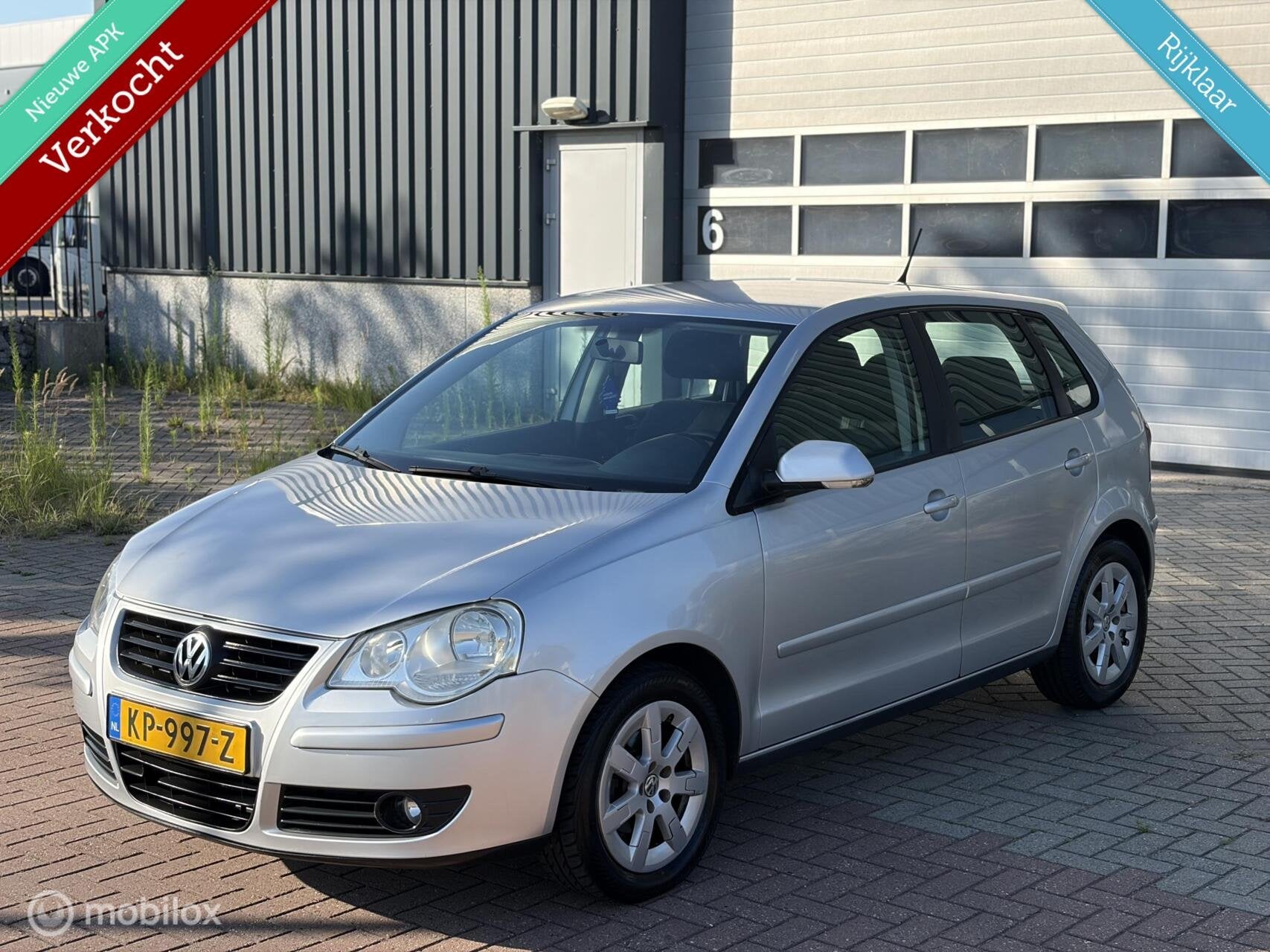 Volkswagen Polo 1.4-16V NW APK|TREKHAAK|AIRCO|NETTE AUTO|ELE, Voorwielaandrijving, Metallic lak, Gebruikt, 4 cilinders