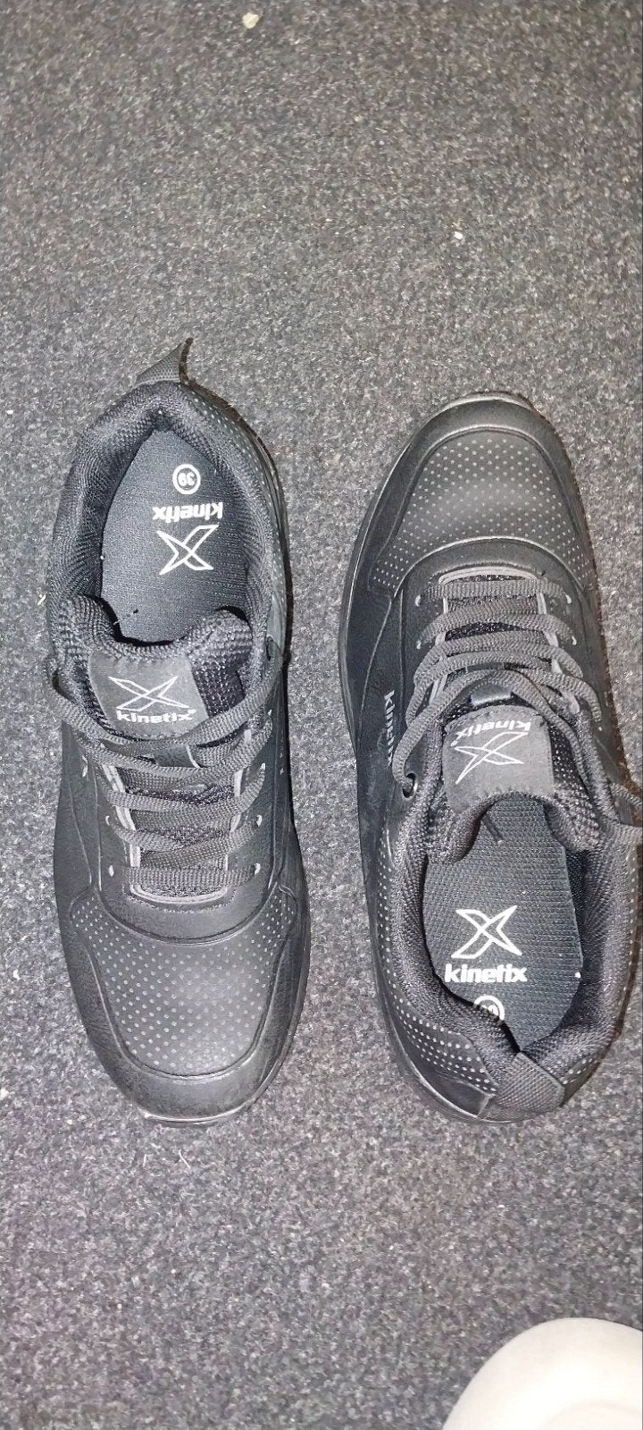 schonen voetmaat 39.   kenitex, Kleding | Dames, Schoenen, Zwart, Ophalen of Verzenden, Kinetix, Sneakers of Gympen
