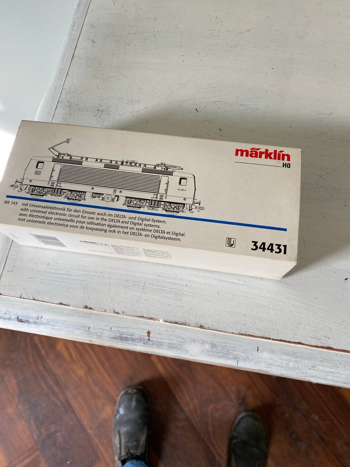 Märklin H0 BR 143 Locomotief 34431 - Zo goed als nieuw, Wisselstroom, Gebruikt, Locomotief, Ophalen of Verzenden