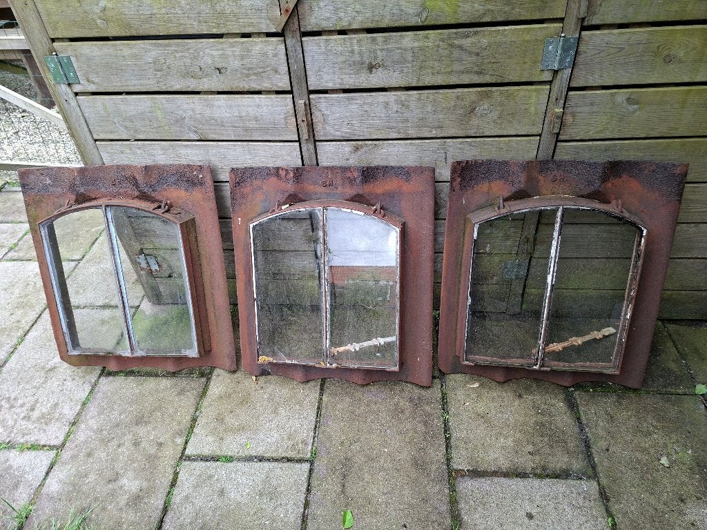 Gietijzeren dakraam, Ophalen, Gebruikt, Minder dan 80 cm, Minder dan 80 cm