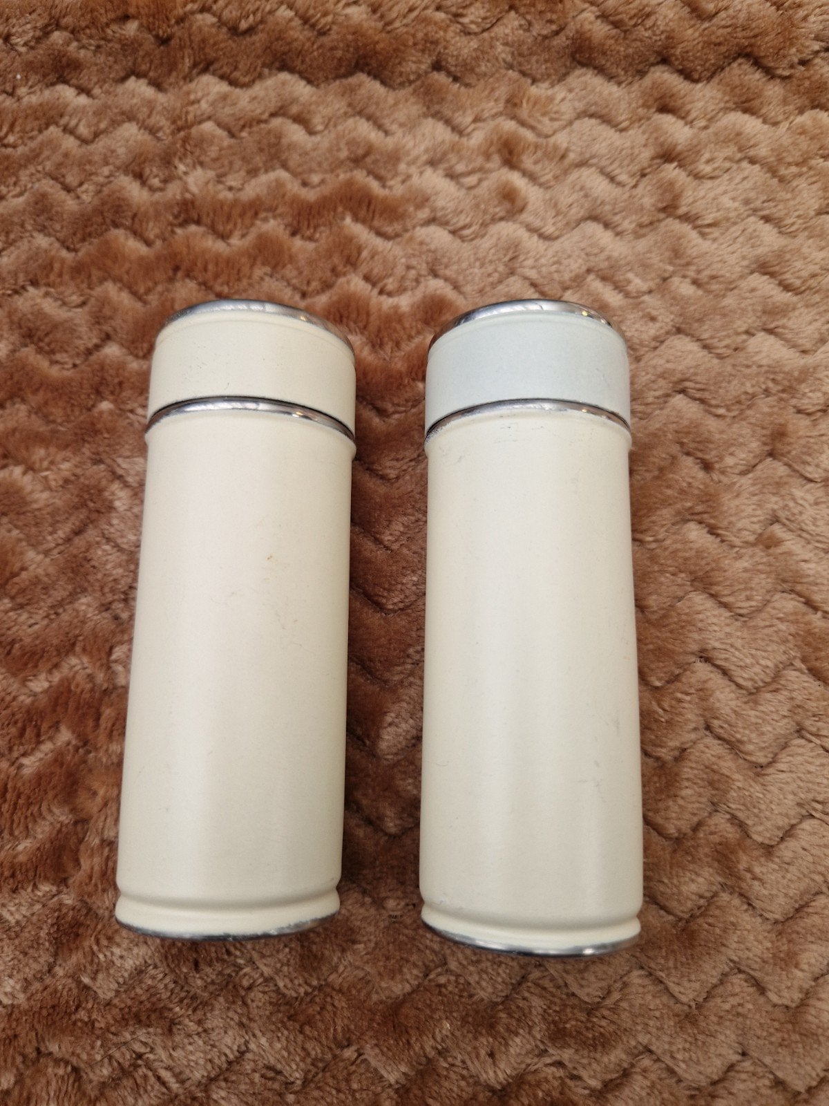 Retro Peper en Zoutstel, Ophalen