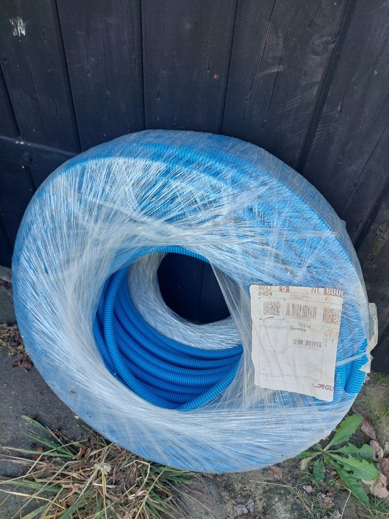 100m Cat6 netwerkkabel in flexibele buis, blauw, Doe-het-zelf en Verbouw, Ophalen of Verzenden, Nieuw, Kabel of Snoer