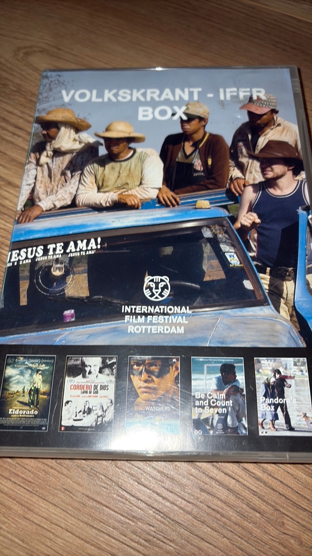 Volkskrant IFFR Box met 5 films op dvd., Vanaf 16 jaar, Ophalen of Verzenden, Zo goed als nieuw, Overige gebieden