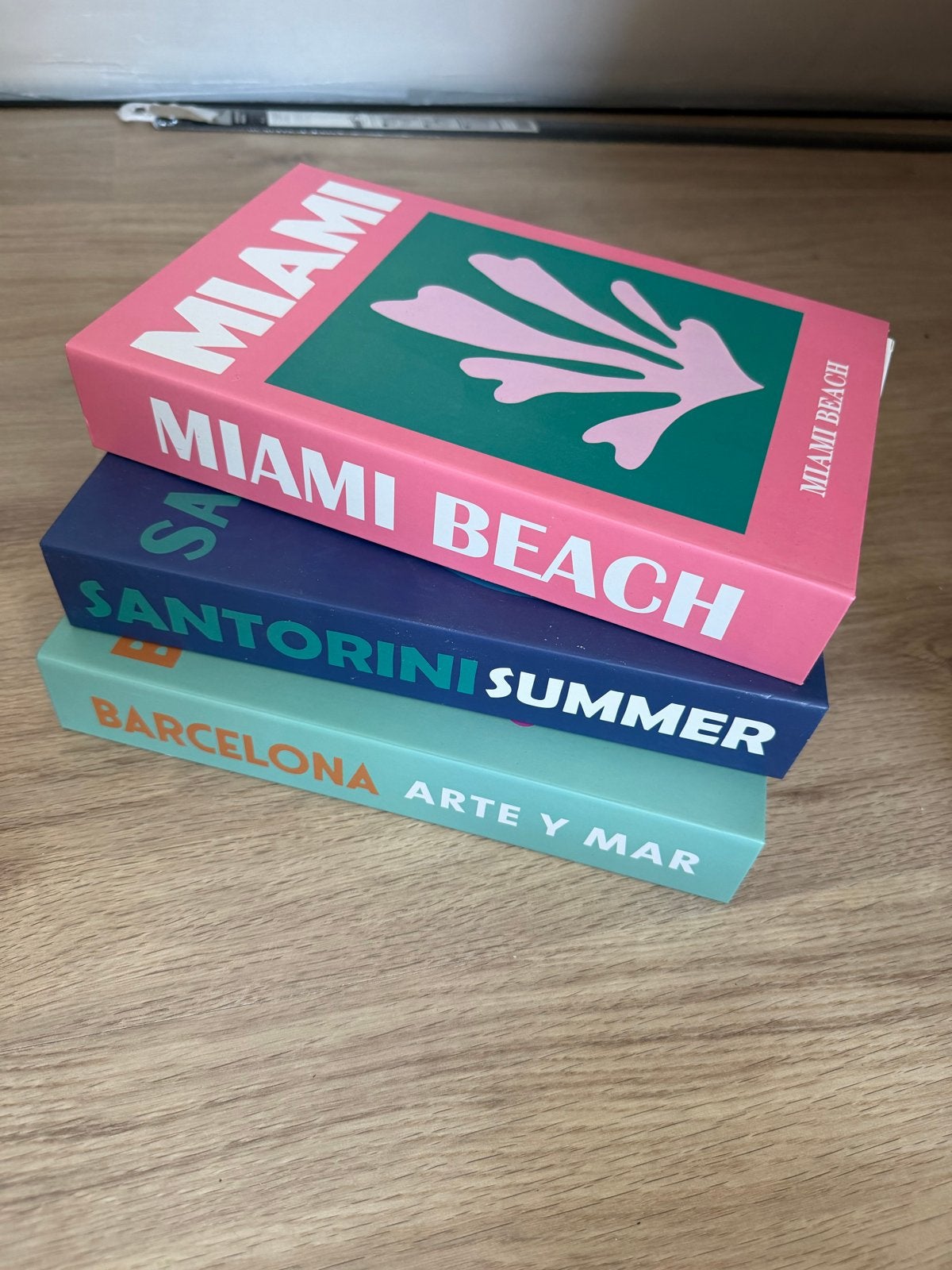 Decoratieve boeken voor interieur - Miami, Santorini, Barcel, Huis en Inrichting, Meerkleurig, Nieuw, Ophalen of Verzenden, Modern
