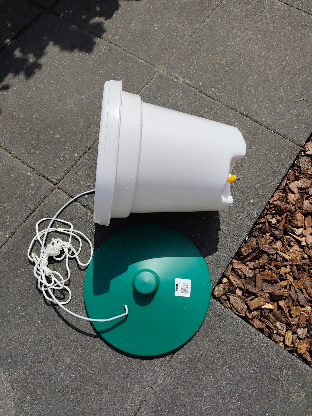 Nippel drinkemmer 12L, Ophalen of Verzenden, Zo goed als nieuw, Drinken en Voederen