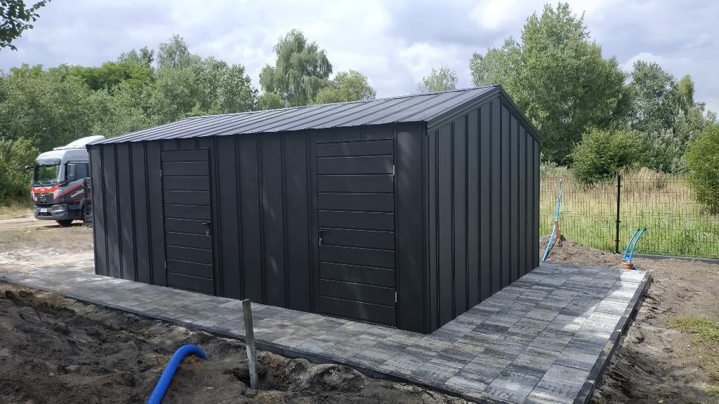 metalengarage, Auto diversen, Autostallingen en Garages