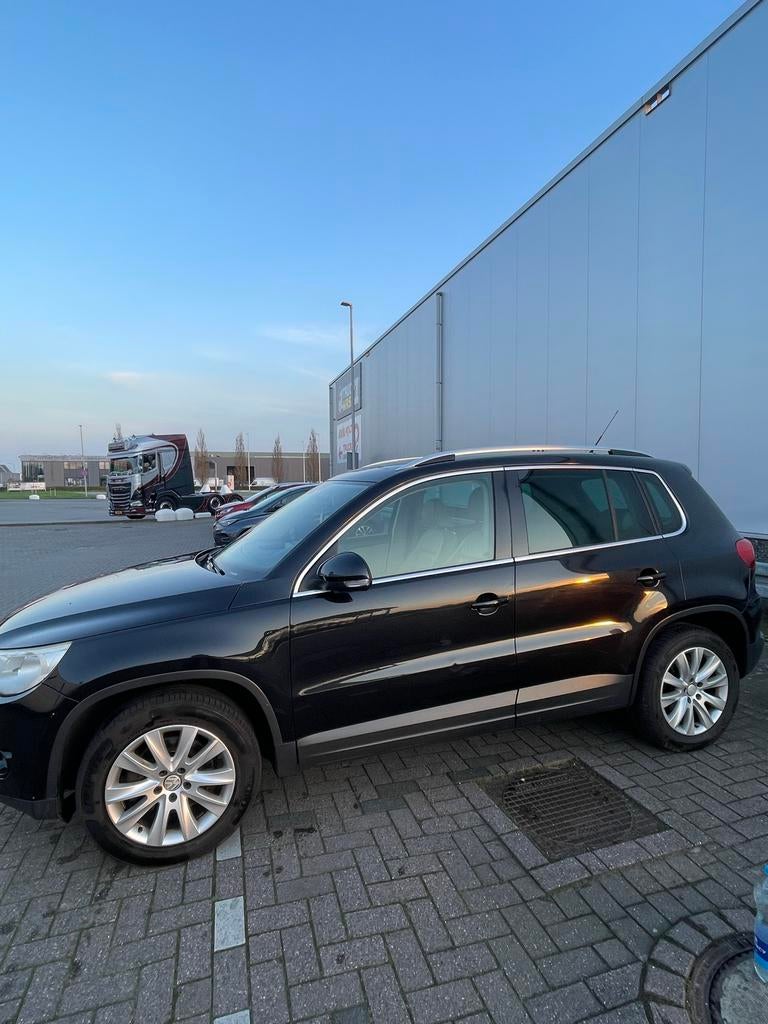 Volkswagen Tiguan 1.4 TSI 110KW 4MOTION 2008 Zwart, Auto's, Volkswagen, Particulier, Tiguan, Achteruitrijcamera, Airbags, Airconditioning