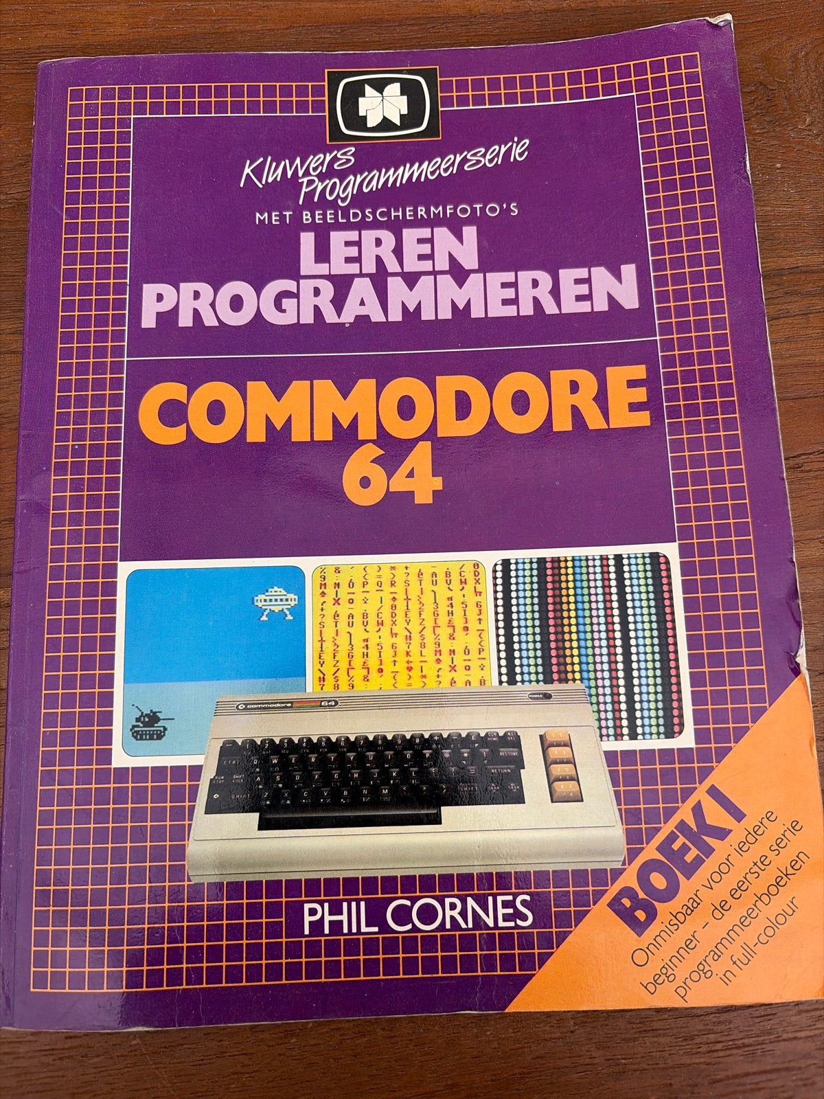 Leren Programmeren Commodore 64 - Kluwers Programmeerserie, Ophalen of Verzenden, Gelezen, Programmeertaal of Theorie
