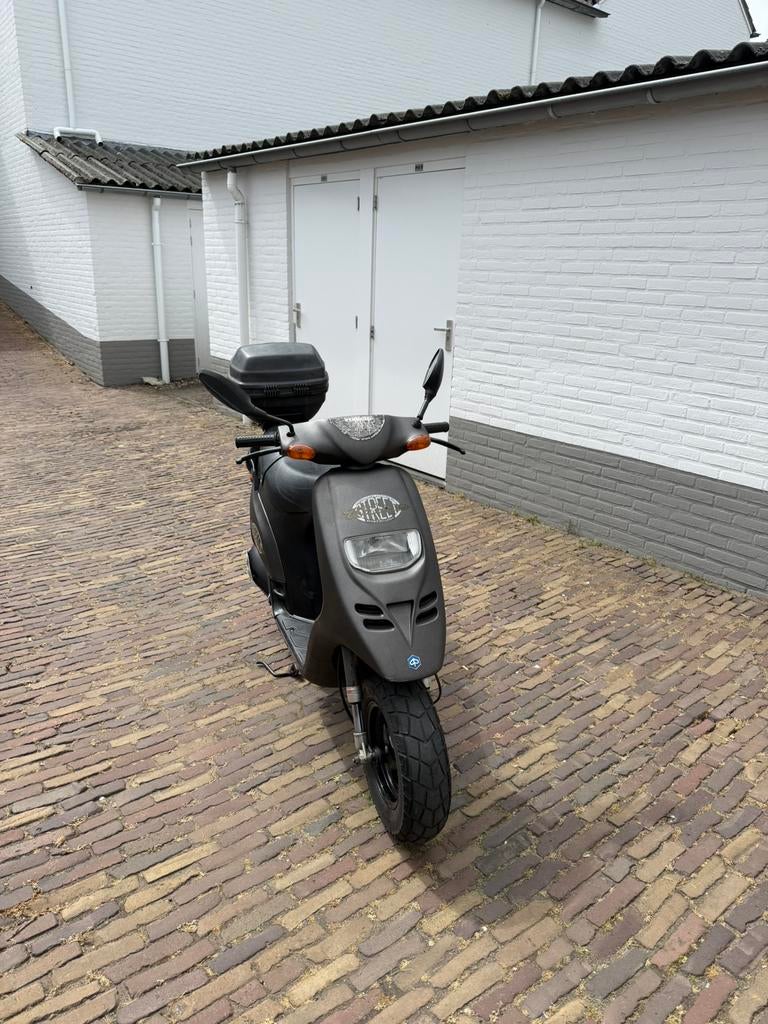 Piaggio Typhoon 50cc 2takt Duits special edition kappen!!!, Motoren, Onderdelen | Yamaha, Ophalen