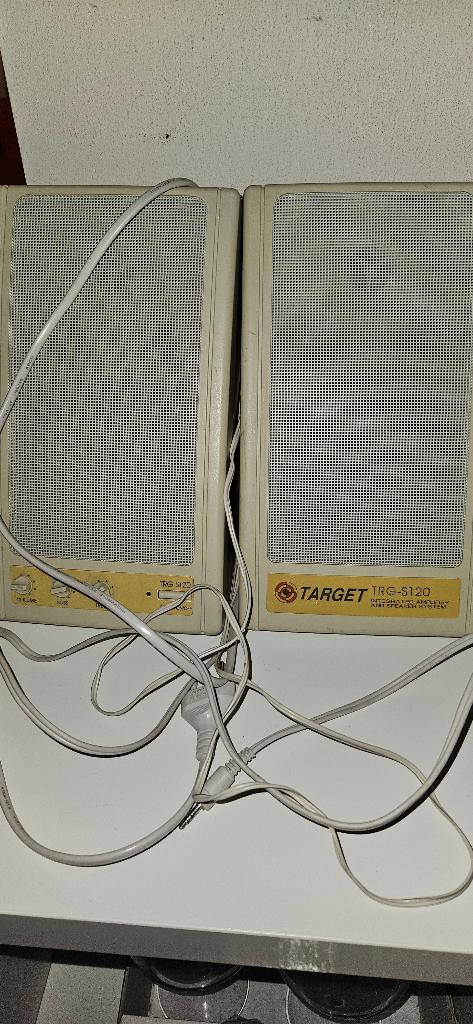 set speakers target TRG-s120 voor maar € 5,00, Ophalen, Gebruikt