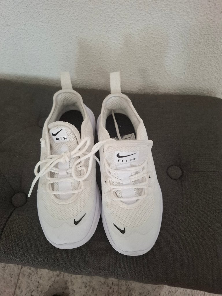 Witte nike air max maat 30, Ophalen of Verzenden, Gebruikt, Jongen of Meisje, Sportschoenen
