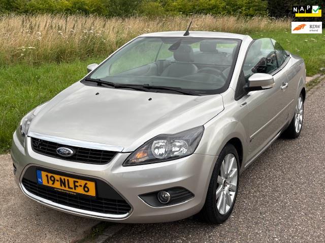 Ford Focus Coupé-Cabriolet 2.0 Titanium Clima LMV 17" Cruis, Gebruikt, Zwart, Cabriolet, 4 stoelen