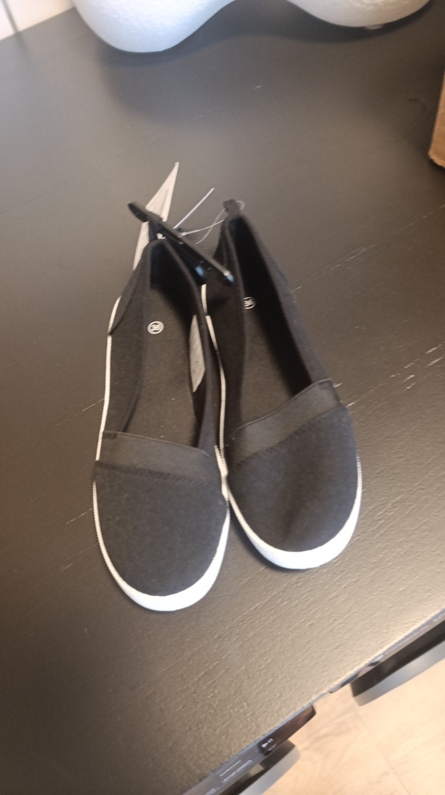 Nieuwe zwarte instappers/ballerina's maat 36, Ophalen of Verzenden, Nieuw, Zwart, Instappers