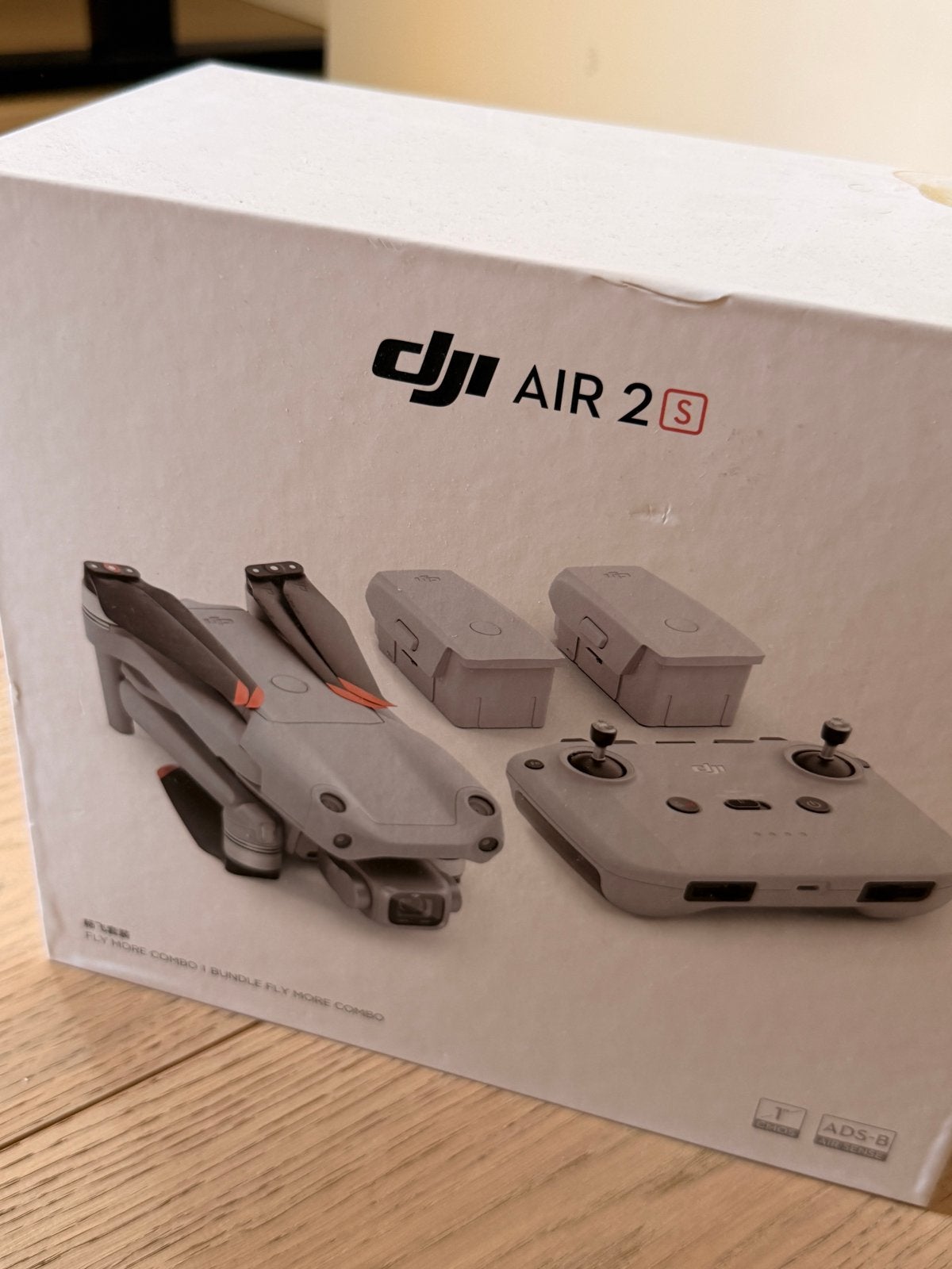 DJI Mavic Air 2S Fly More Combo - Zo goed als nieuw, 30 tot 45 minuten, Cameradrone, Extra accu('s), Zo goed als nieuw