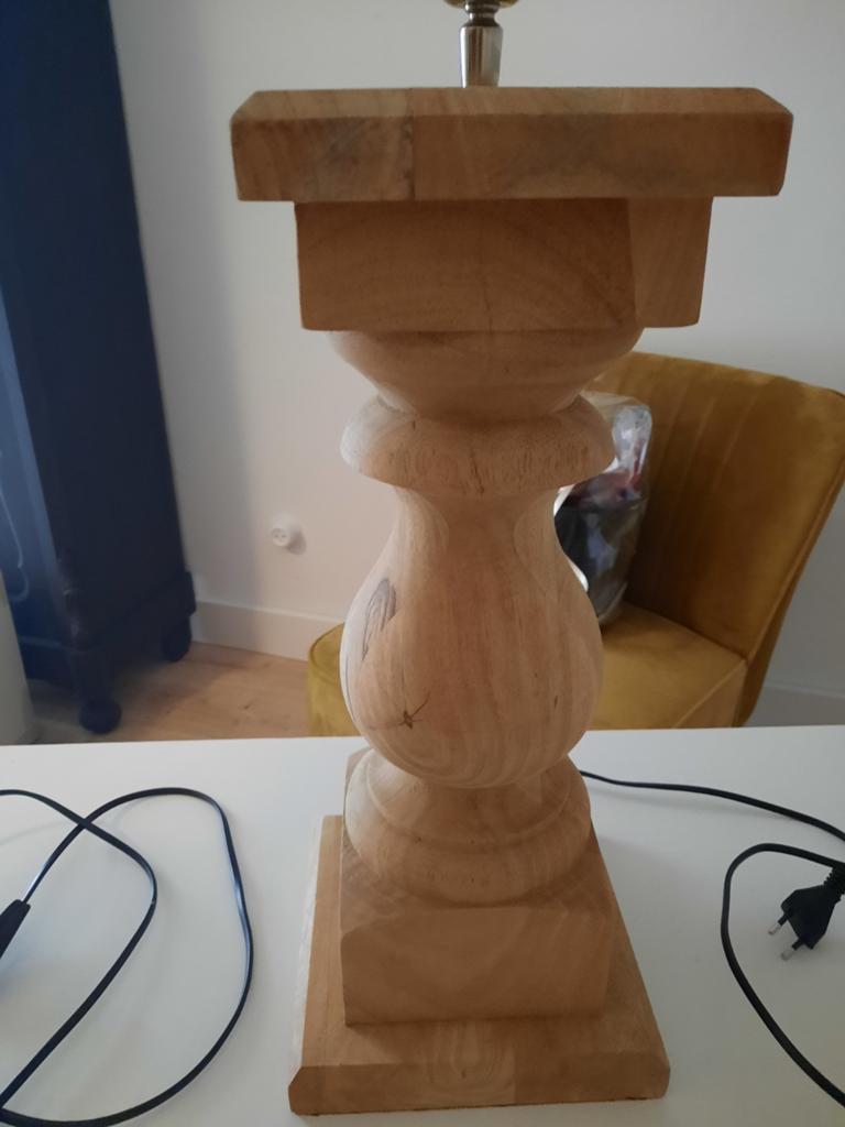 2 baluster lampen  25 € perstuk, Huis en Inrichting, Ophalen, Hout, Minder dan 50 cm