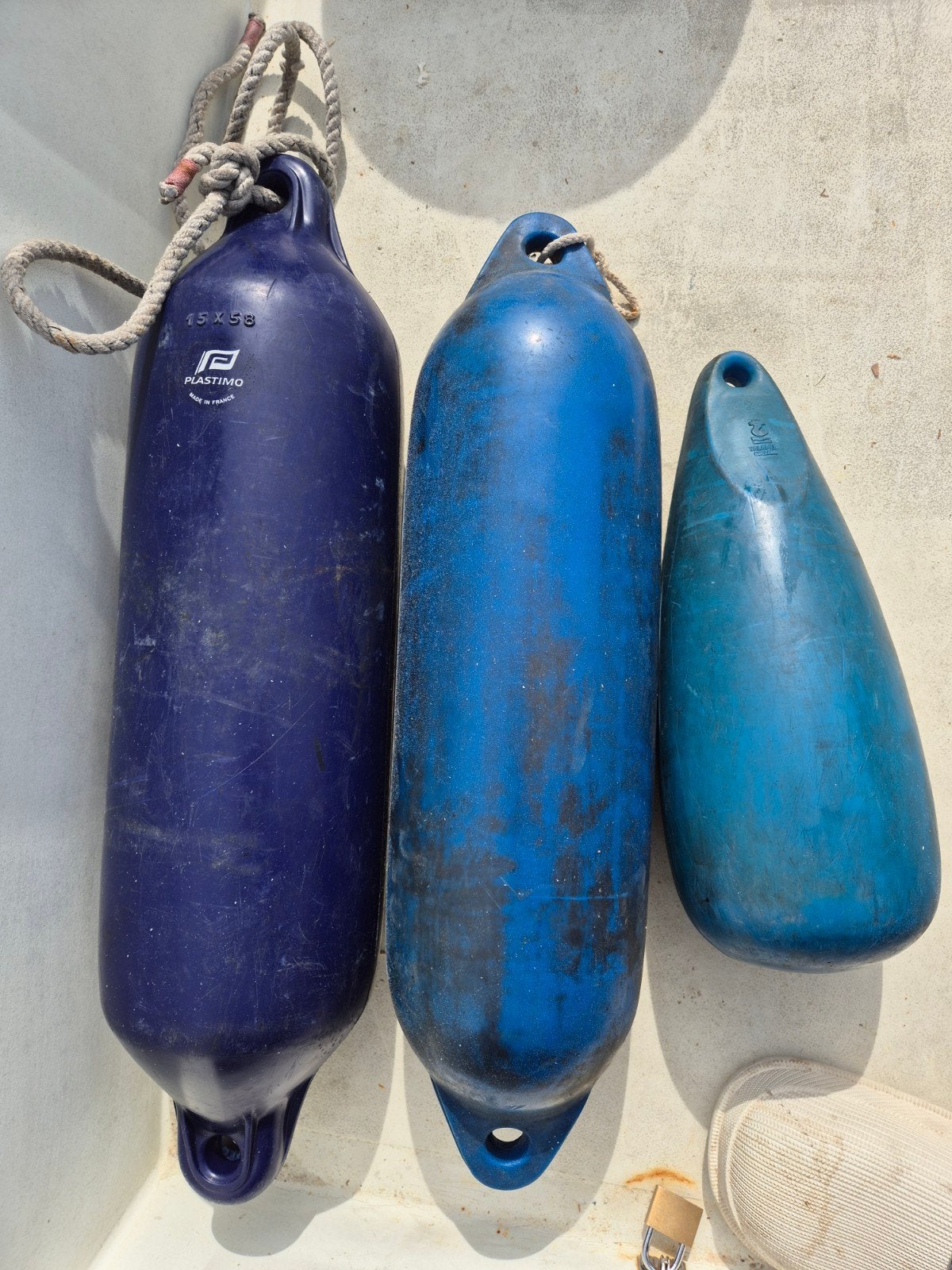 Set van 3 stootwillen (fenders) - diverse maten, Ophalen, Gebruikt, Overige typen