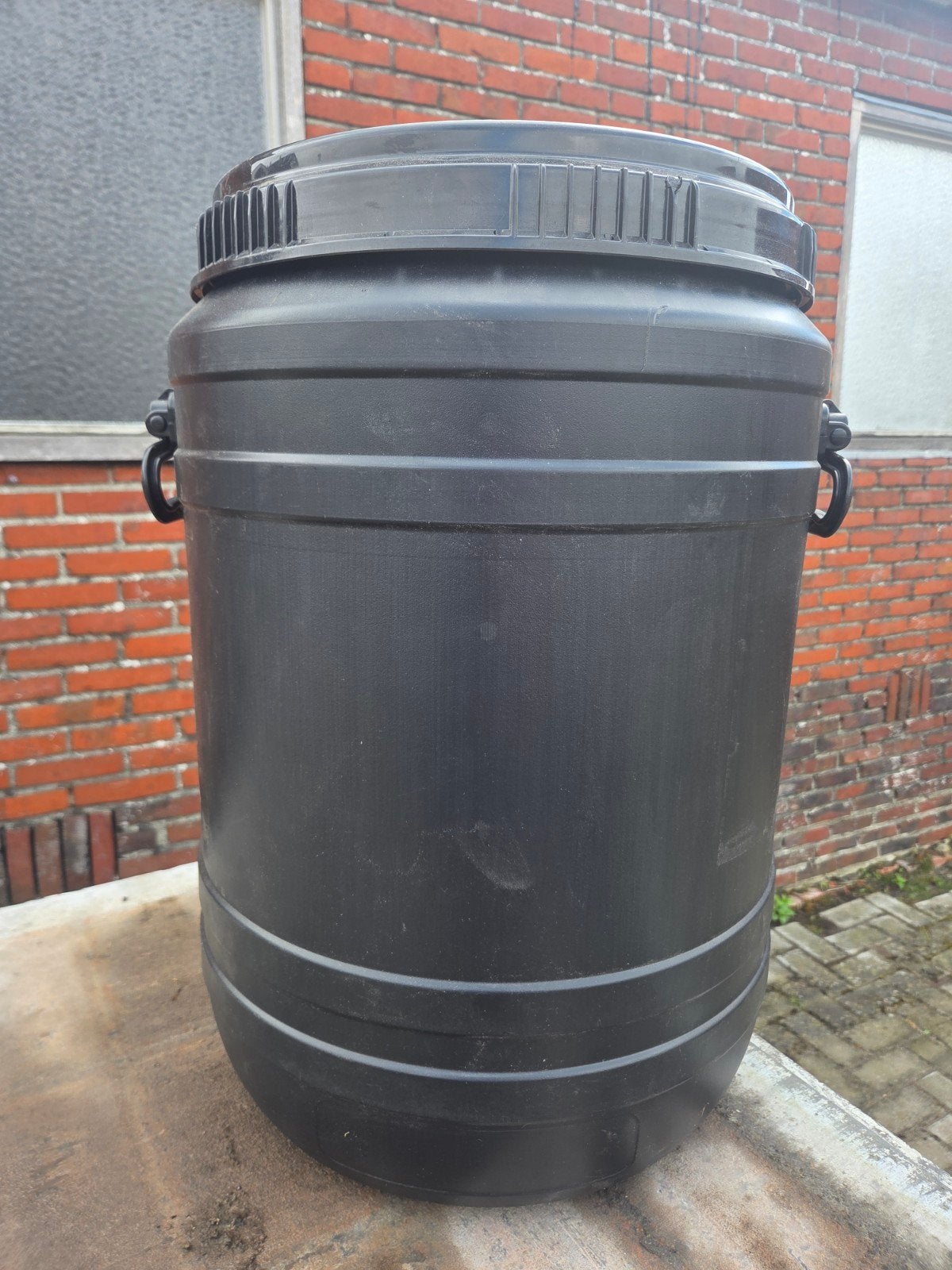 Voerton Curtec 60 liter, Ophalen, Pluimvee