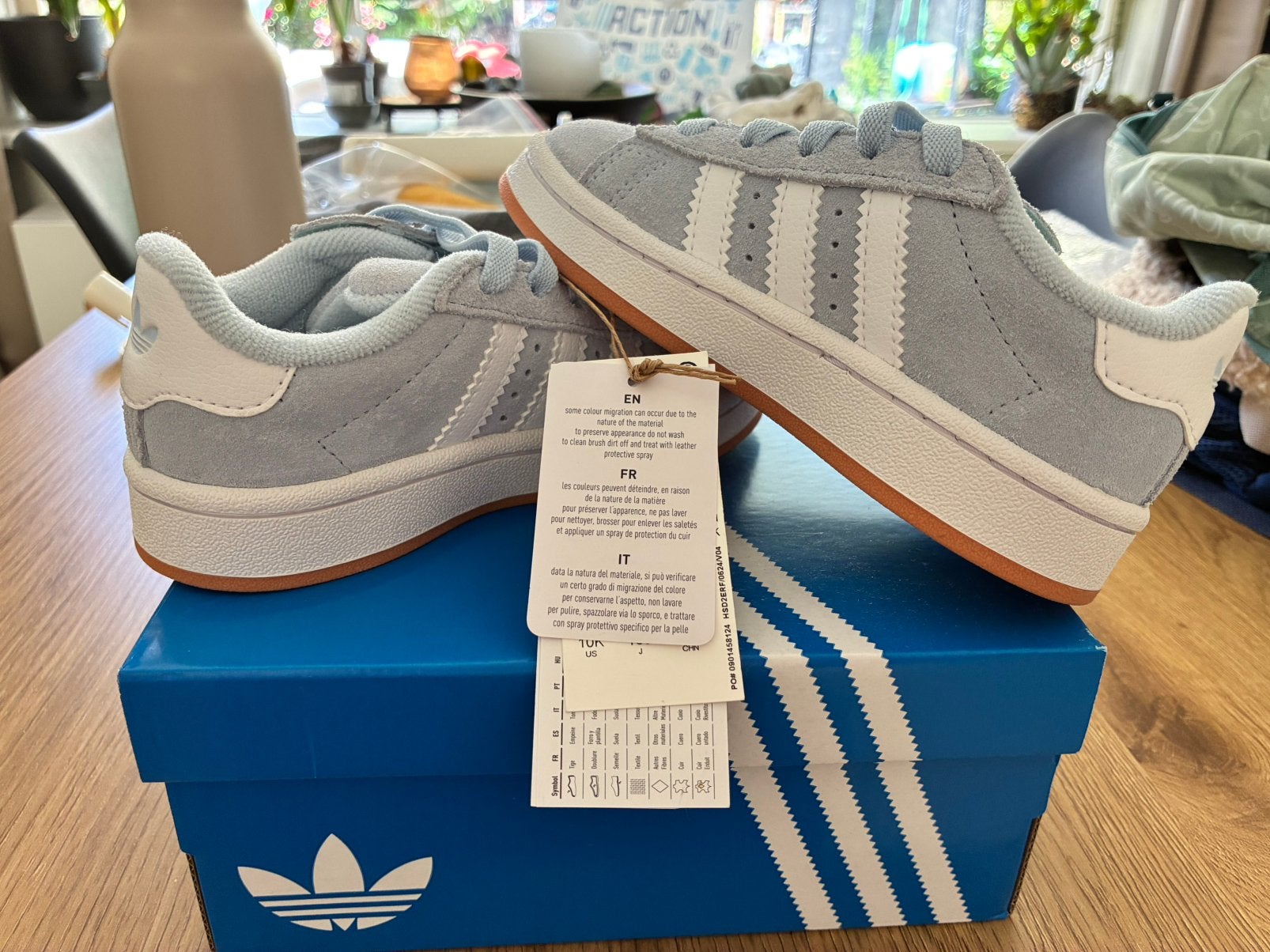 Nieuw in doos! Adidas maat 27, Jongen of Meisje, Schoenen, Nieuw, Ophalen of Verzenden