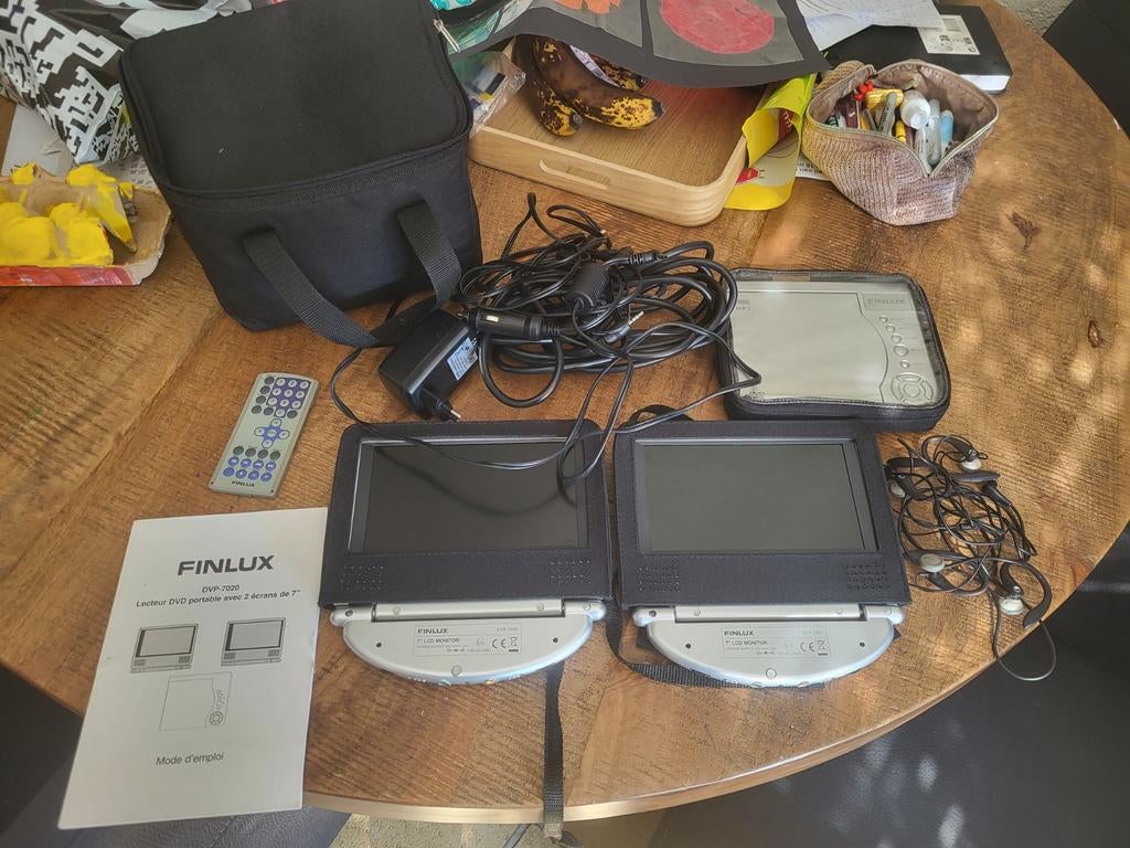 Finlux draagbare dvd speler met twee schermen, Dvd-speler, Gebruikt, ., Draagbaar