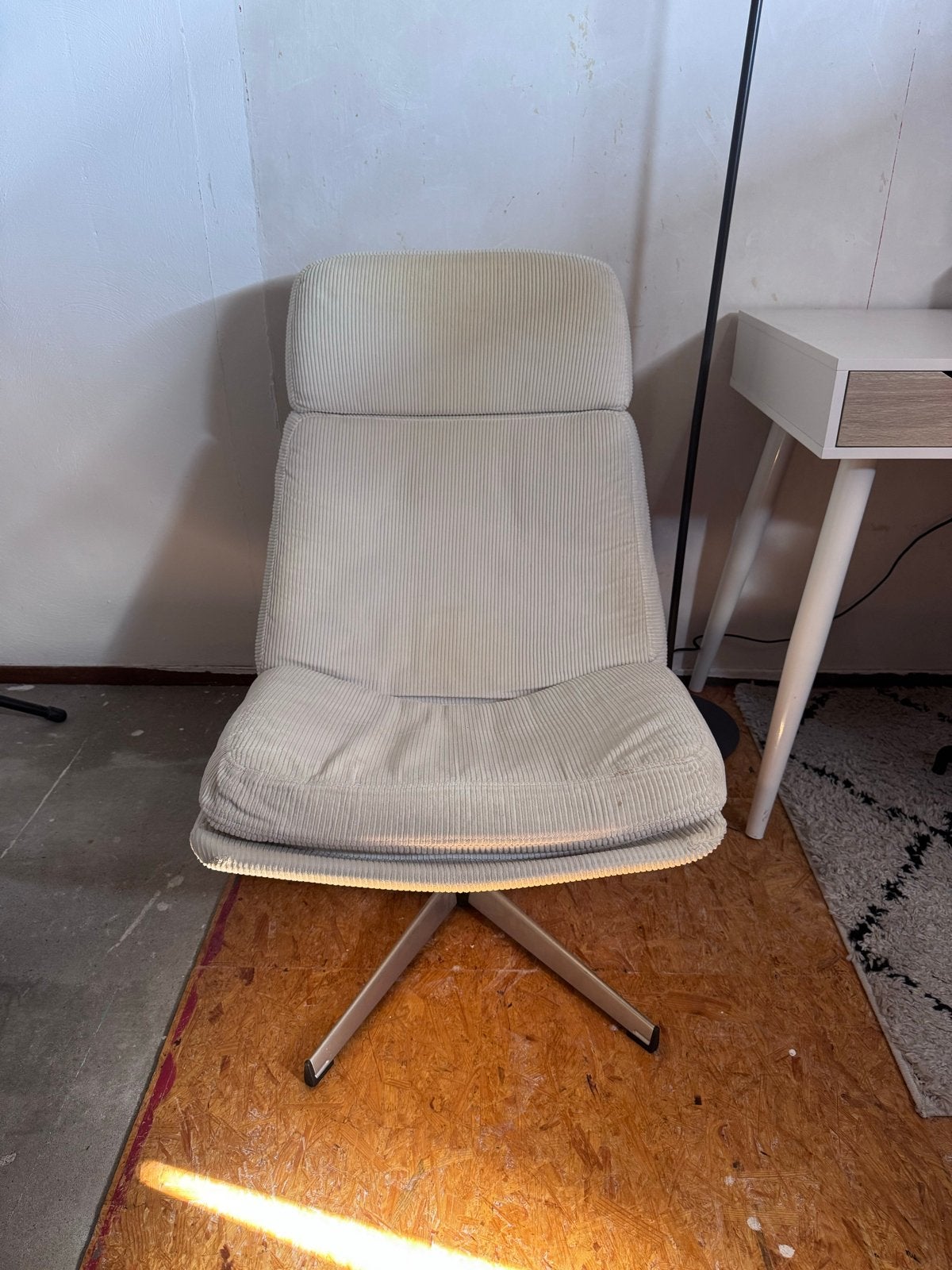 Comfortabele fauteuil met ribstof bekleding (Ikea), Ophalen, Gebruikt, Wit, Eén