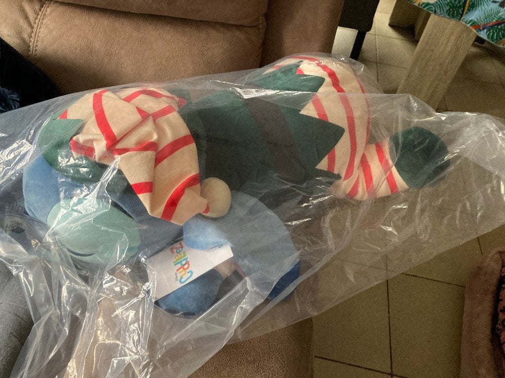 Nieuwe Stitch kerst knuffel Cuddleez ( Disney Store ), Verzamelen, Disney, Ophalen of Verzenden, Overige figuren, Nieuw, Knuffel